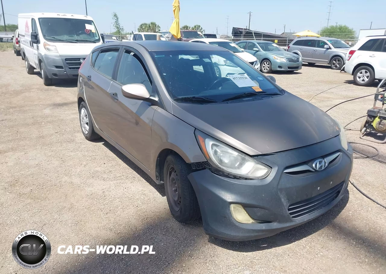 2013 Hyundai Accent Gs – zdjęcie 1 z 10