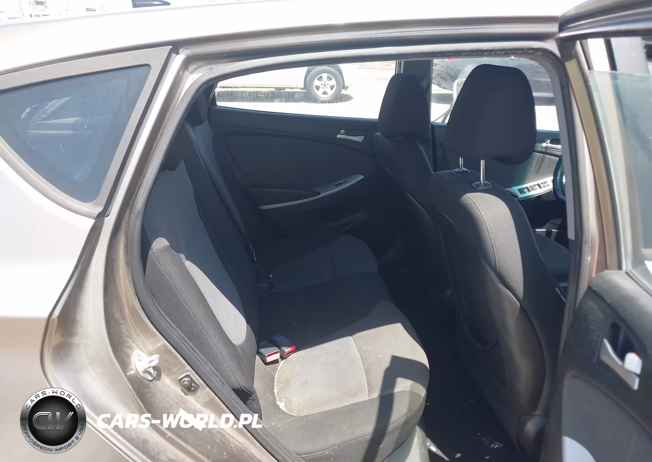 2013 Hyundai Accent Gs VIN:KMHCT5AE5DU083950 - 7