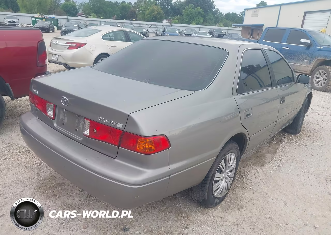 2000 Toyota Camry Le VIN:4T1BG22K6YU617854 - 4
