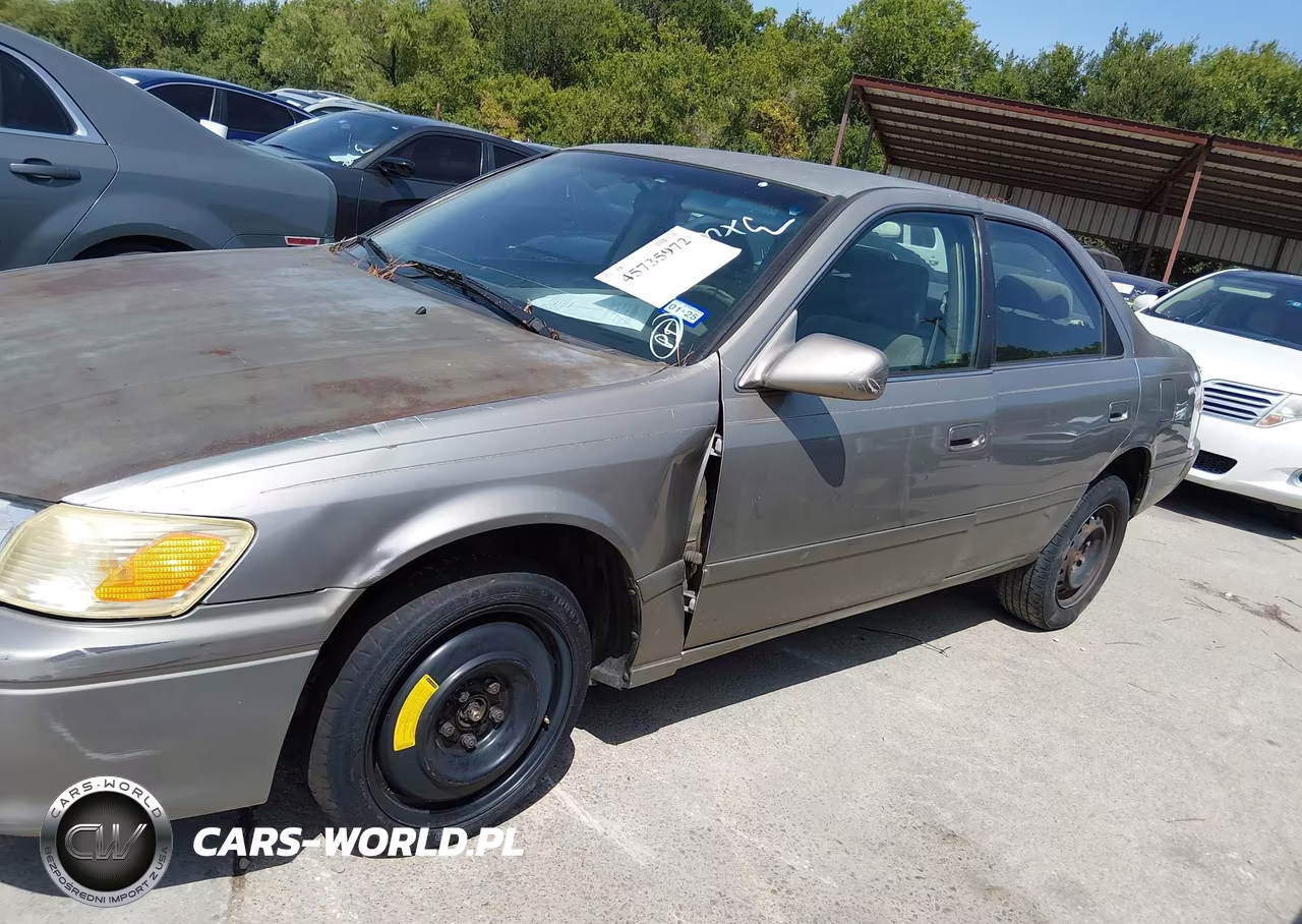 2000 Toyota Camry Le VIN:JT2BG22K7Y0524796 - 14