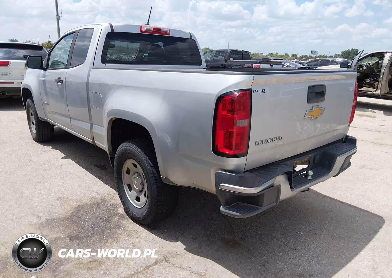 2019 Chevrolet Colorado Wt VIN:1GCHSBEA9K1222821 - 3