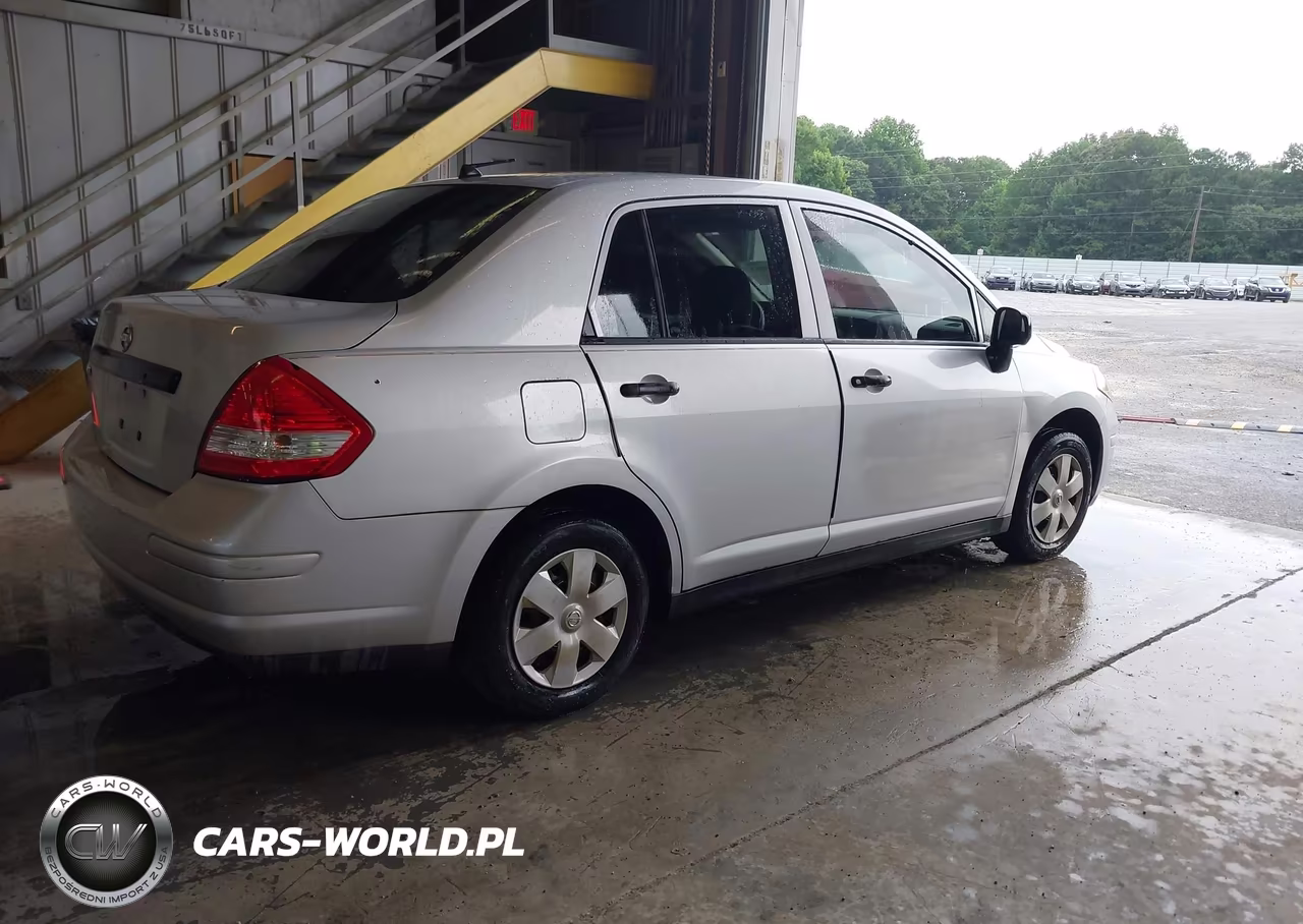 2009 Nissan Versa 1.6 VIN:3N1CC11E59L498221 - 4
