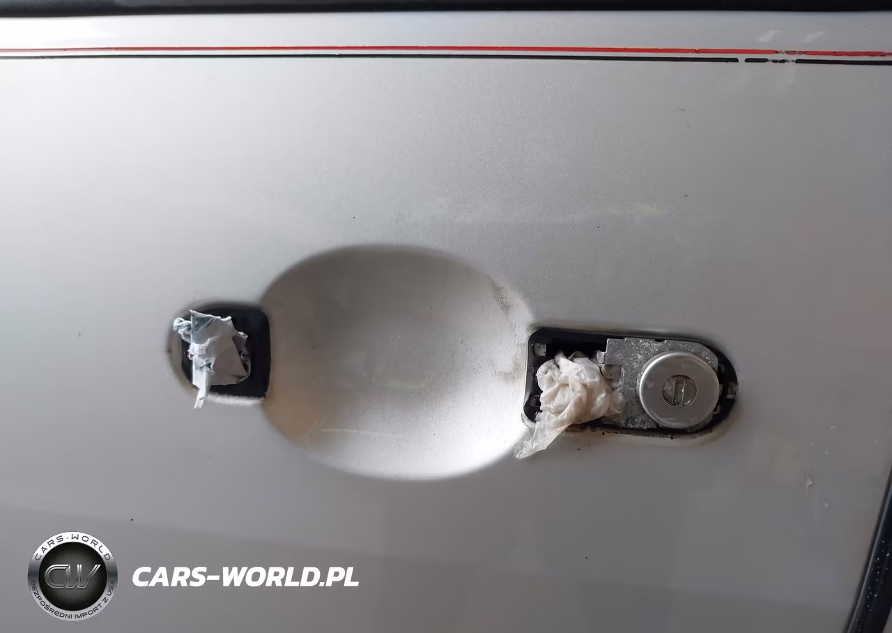 2009 Nissan Versa 1.6 VIN:3N1CC11E59L498221 - 6
