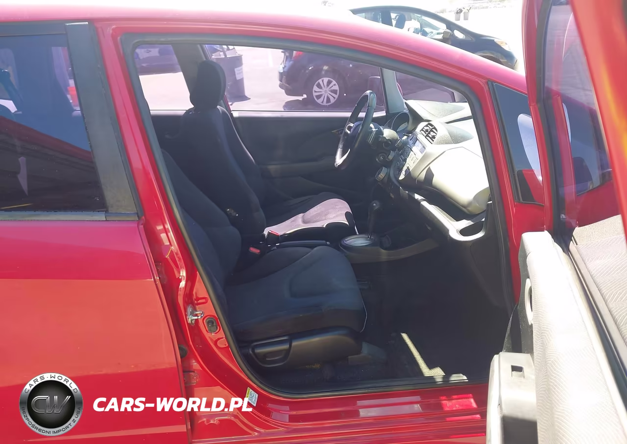 2010 Honda Fit Sport VIN:JHMGE8H46AC020953 - 5