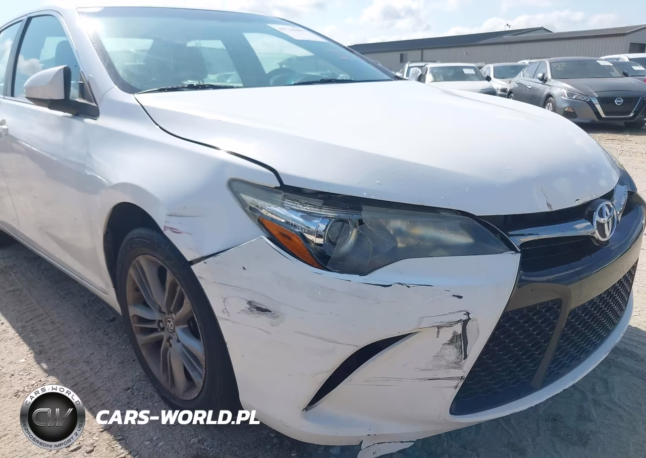 2015 Toyota Camry Se VIN:4T1BF1FK9FU475620 - 6