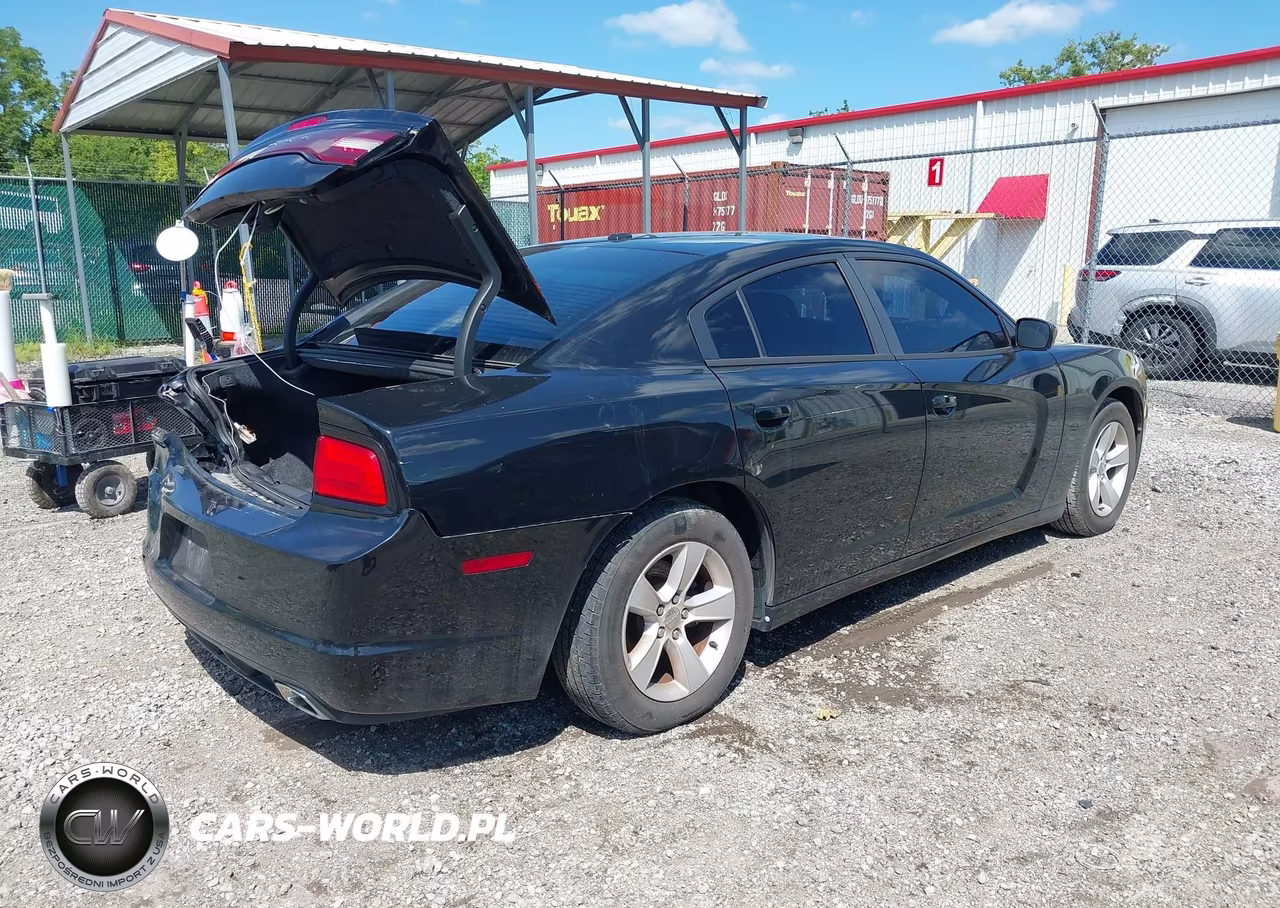 2013 Dodge Charger Se VIN:2C3CDXBG2DH627700 - 4