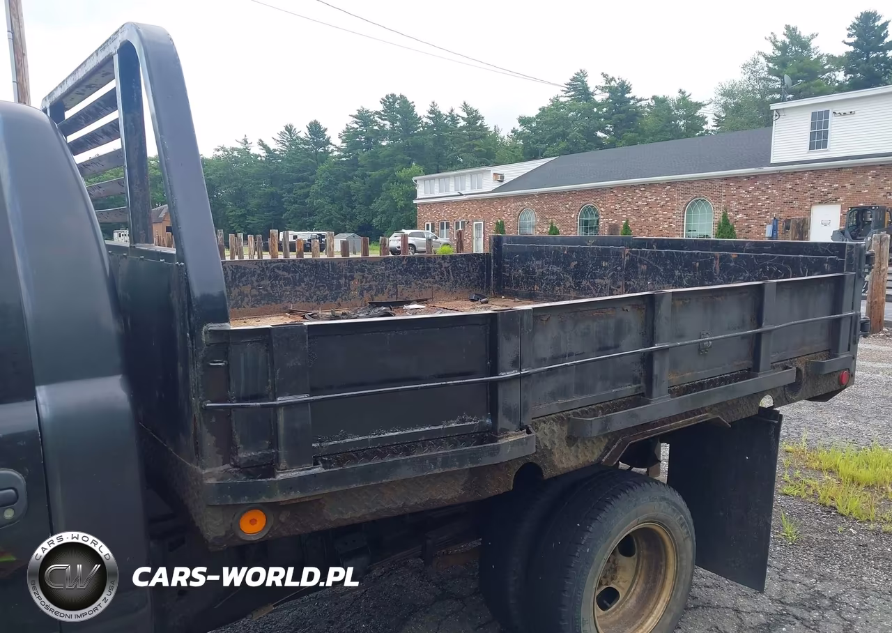 2003 GMC Sierra 3500 Chassis VIN:1GDJK34123E319258 - 13