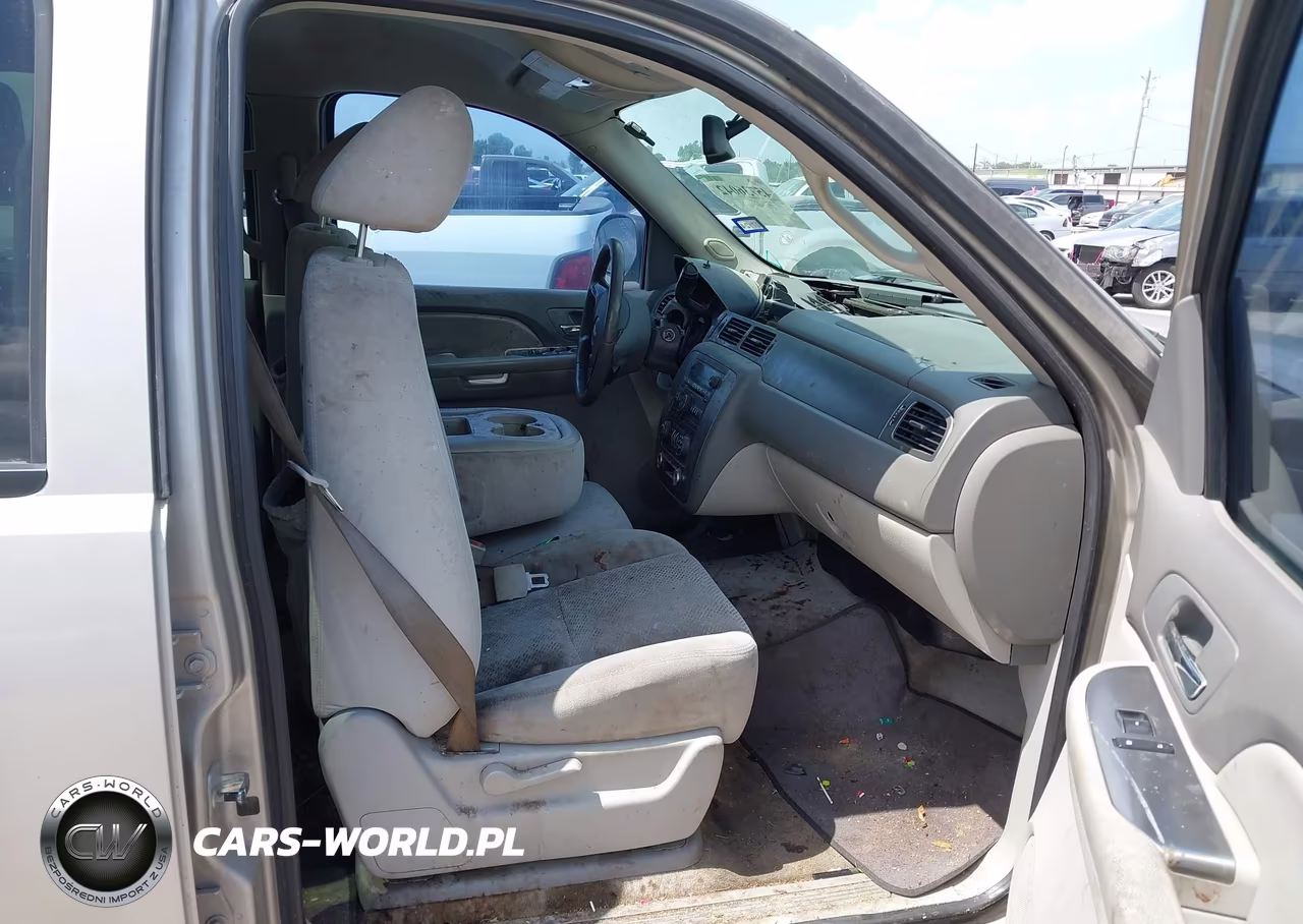 2007 Chevrolet Tahoe Ls VIN:1GNEC13007R109960 - 5