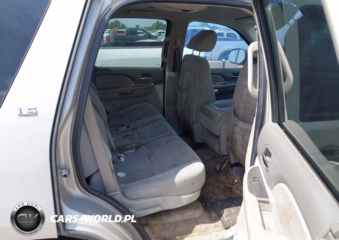2007 Chevrolet Tahoe Ls VIN:1GNEC13007R109960 - 8