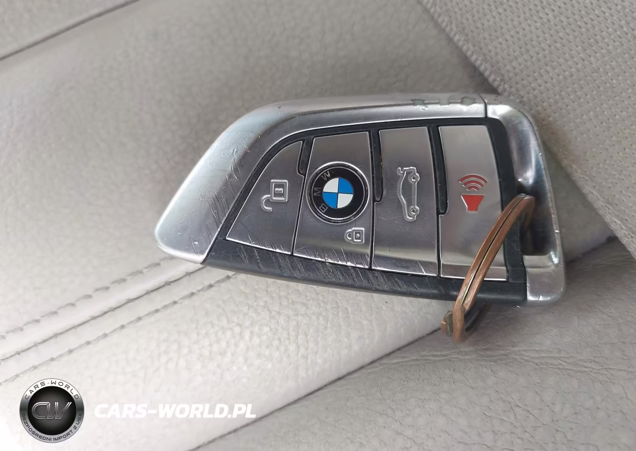 2016 BMW X5 Edrive xDrive40E VIN:5UXKT0C55G0S74844 - 11
