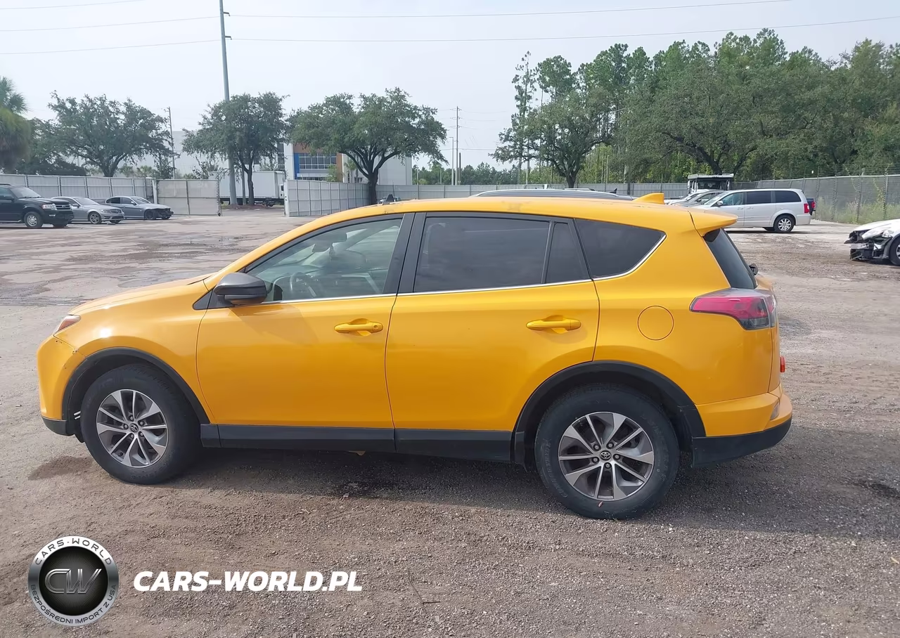 2018 Toyota Rav4 Hybrid Le VIN:JTMRJREV6JD251287 - 14