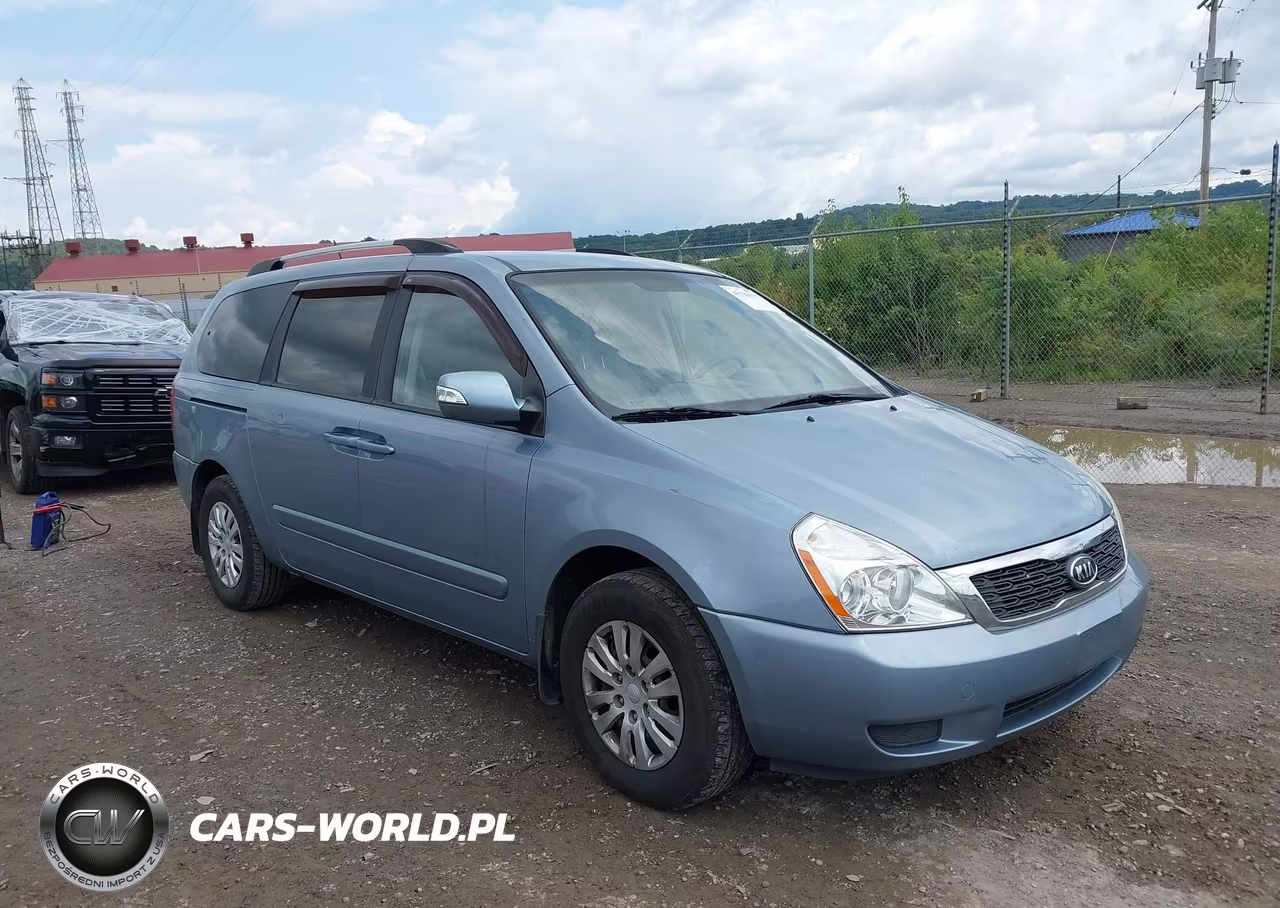 2012 Kia Sedona Lx