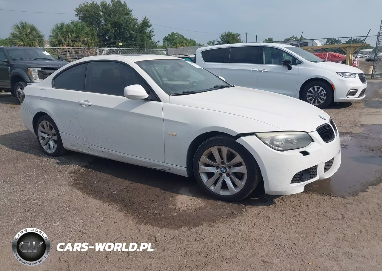 2011 BMW 328I xDrive – zdjęcie 1 z 12