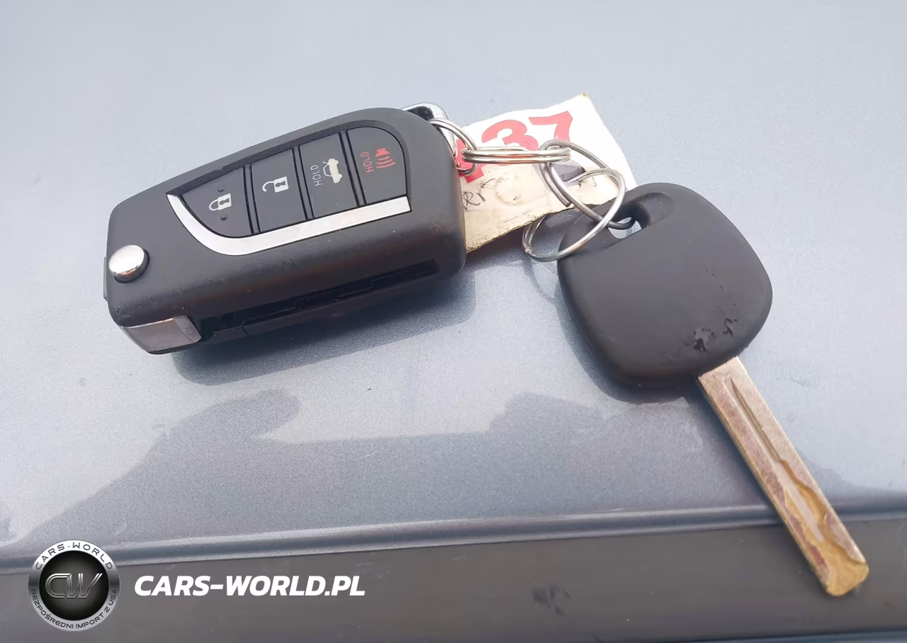 2021 Toyota Corolla Le VIN:JTDEPMAE4MJ127773 - 11