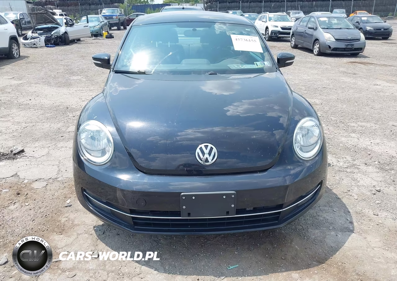 2013 Volkswagen Beetle 2.0T Turbo VIN:3VW4A7AT8DM621132 - 6