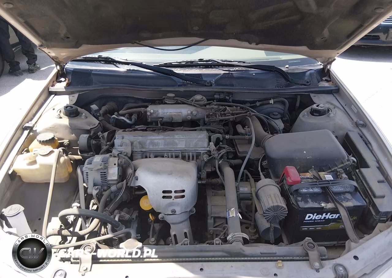 1998 Toyota Camry Ce VIN:4T1BG22K3WU258136 - 10