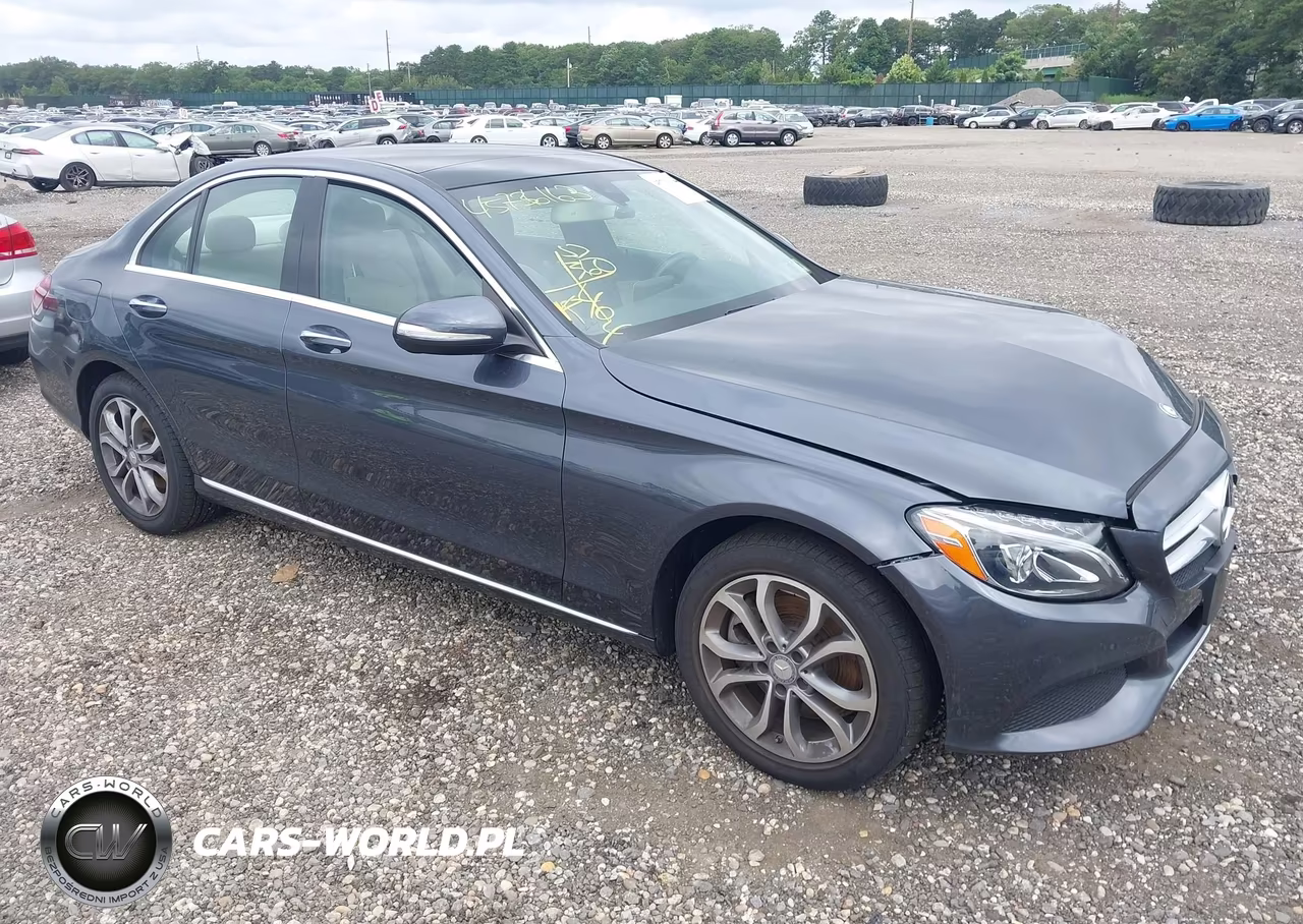 2015 Mercedes-Benz C 300 4Matic – zdjęcie 1 z 17