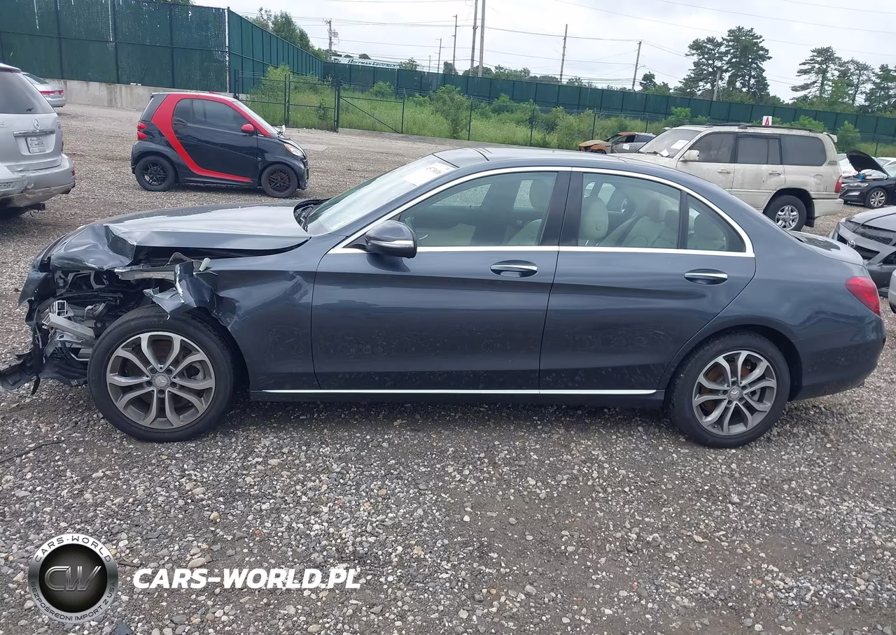 2015 Mercedes-Benz C 300 4Matic VIN:55SWF4KB8FU027700 - 14