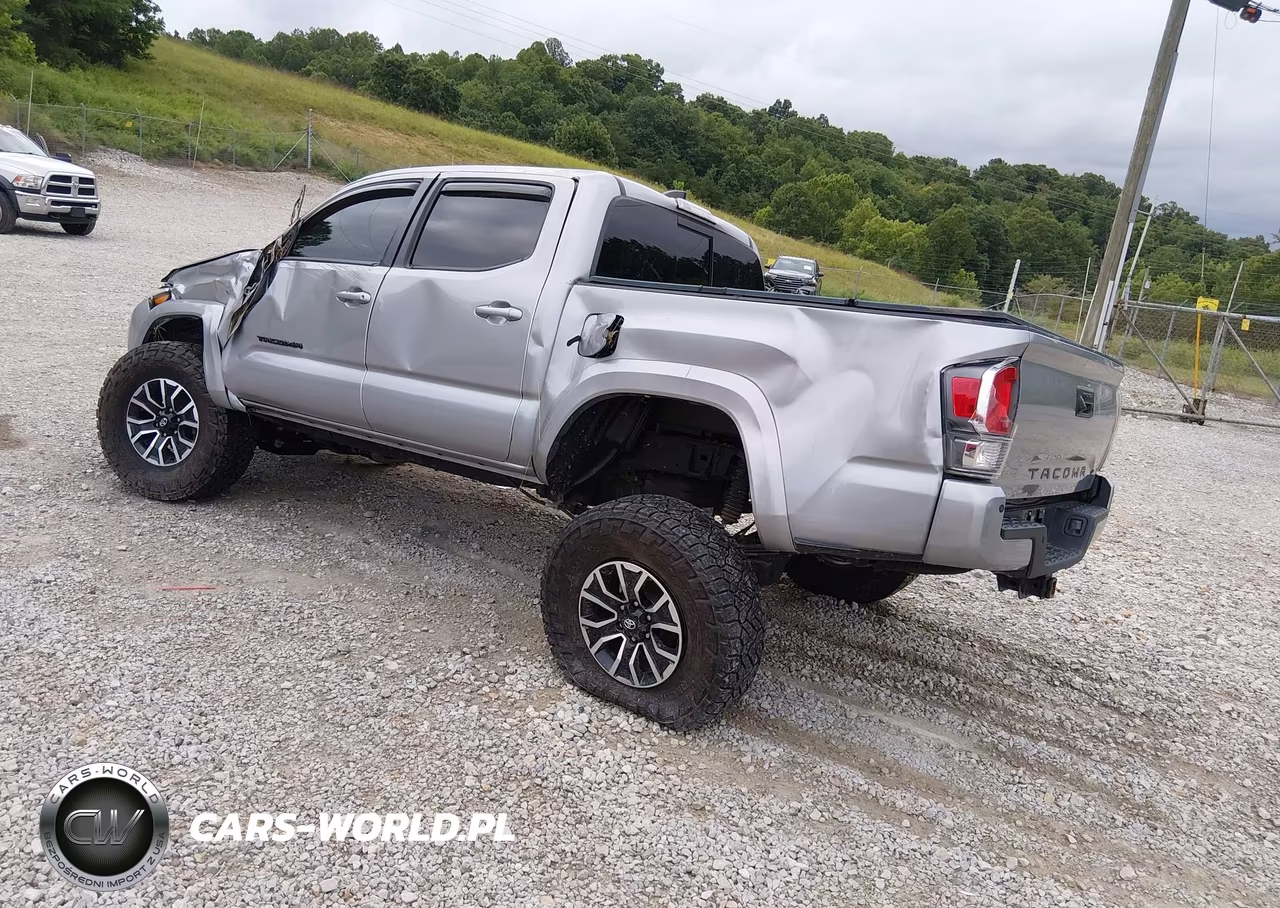 2021 Toyota Tacoma Trd Sport VIN:3TMCZ5AN1MM440242 - 3