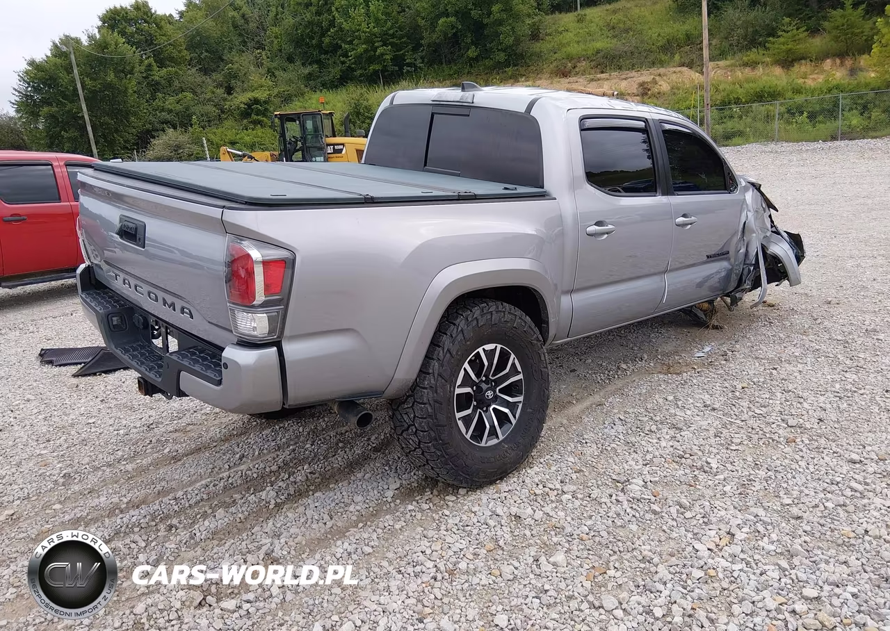 2021 Toyota Tacoma Trd Sport VIN:3TMCZ5AN1MM440242 - 4