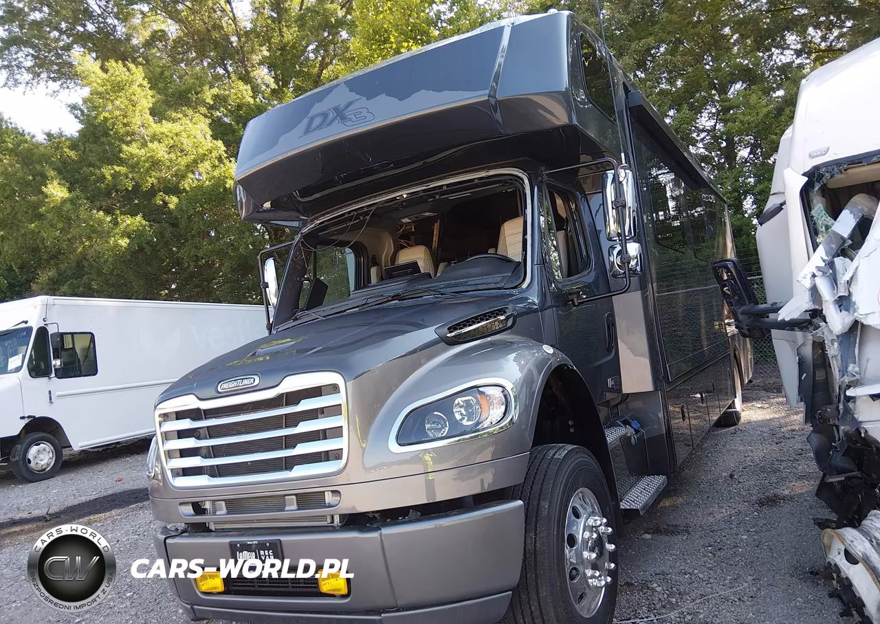 2025 Freightliner M2 106 VIN:1FVACXFE4SHVW9871 - 2