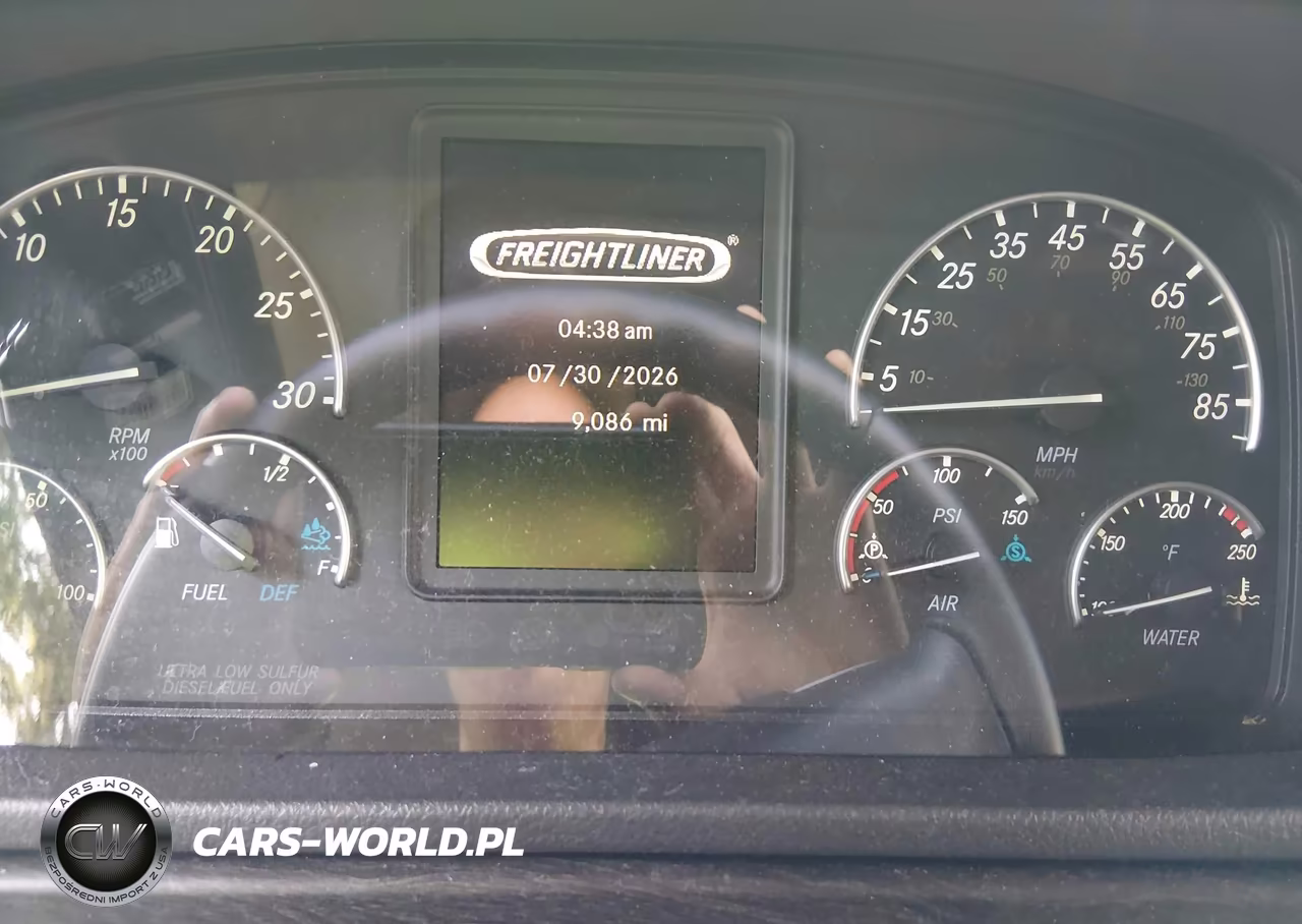 2025 Freightliner M2 106 VIN:1FVACXFE4SHVW9871 - 7