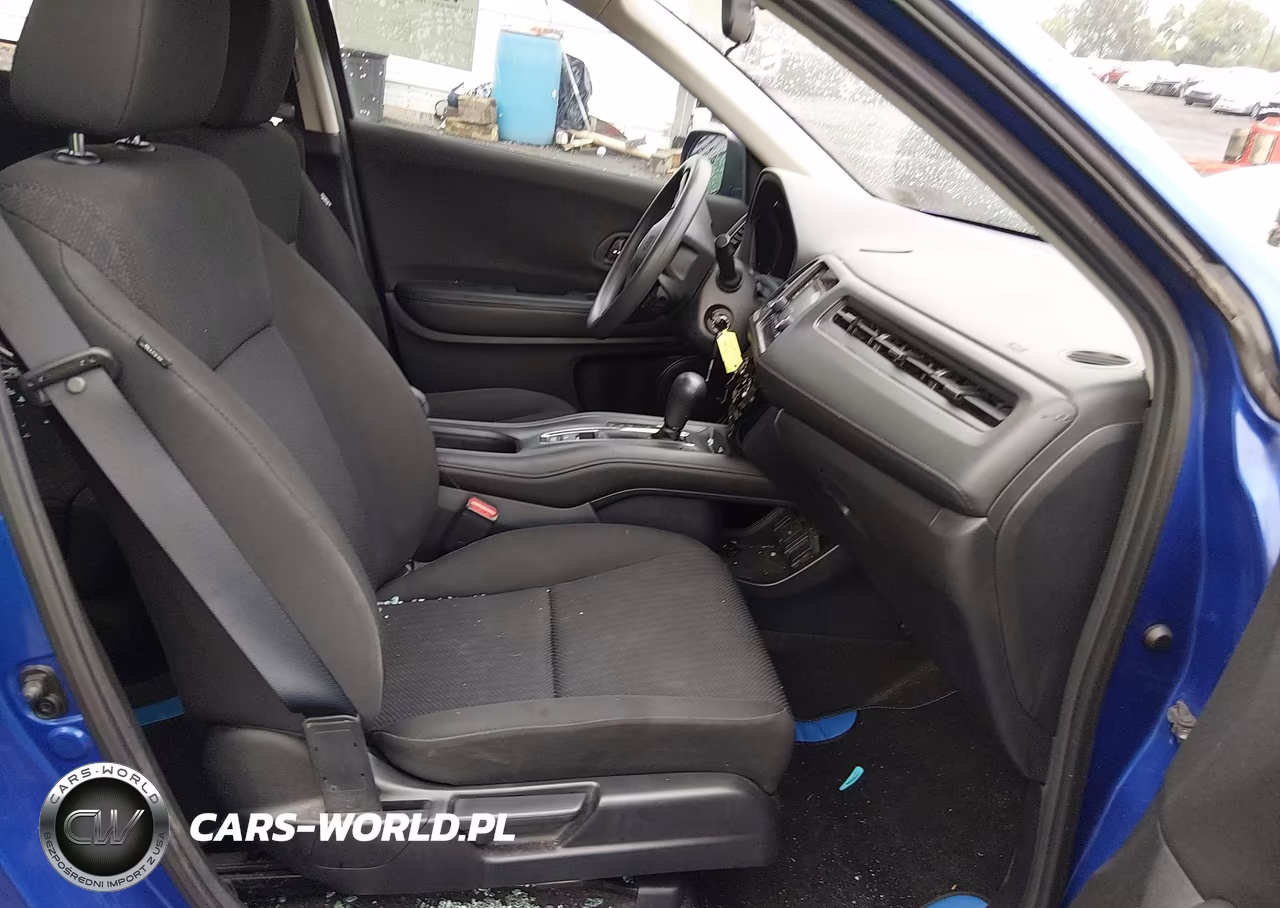 2018 Honda Hr-V Lx VIN:3CZRU6H31JG729192 - 5