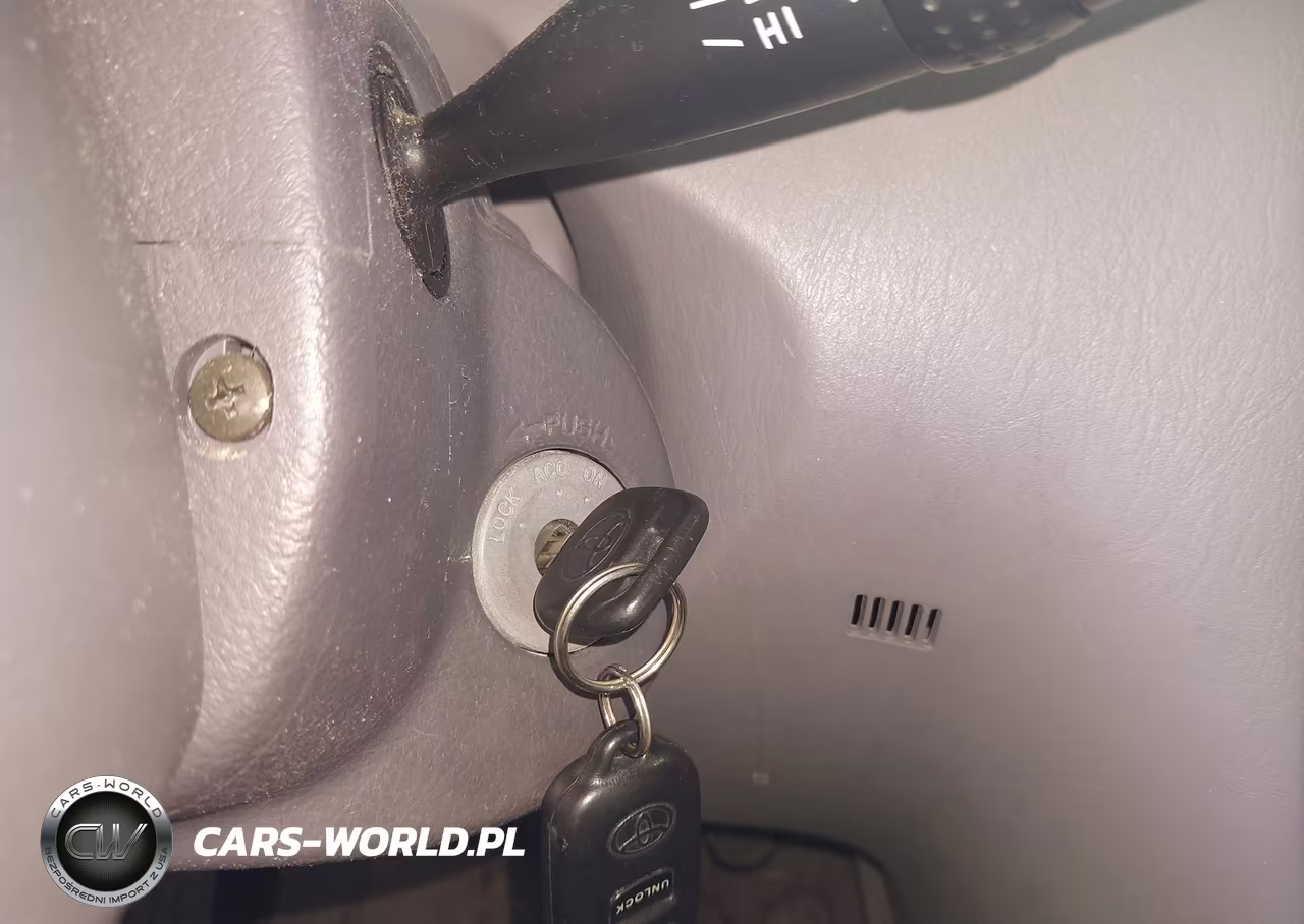 2004 Toyota Corolla Le VIN:1NXBR32E14Z291627 - 11