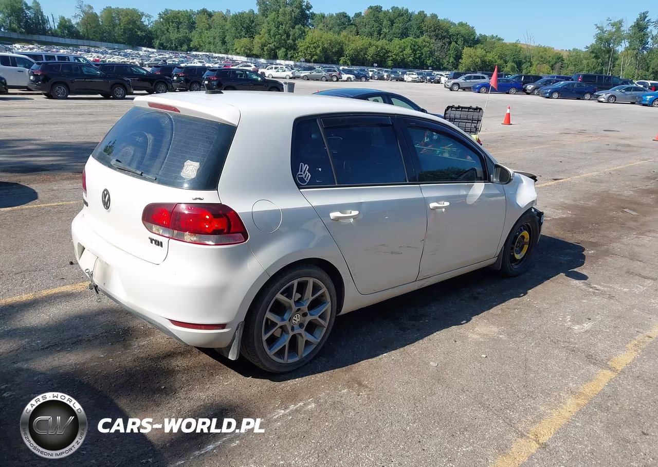 2013 Volkswagen Golf 2.0L Tdi 4-Door VIN:WVWDM7AJ0DW123239 - 4