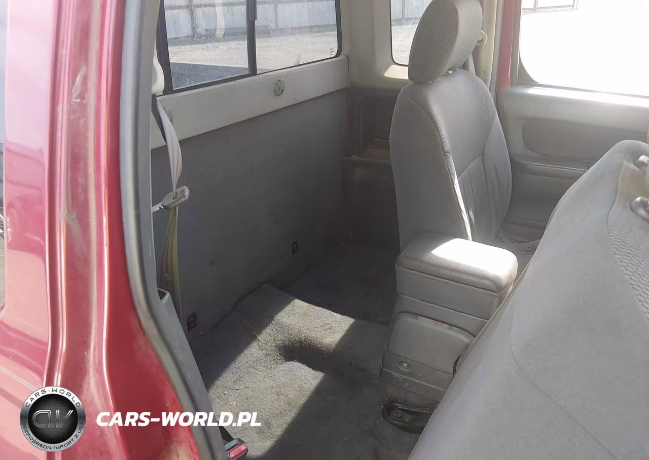 2003 Nissan Frontier Xe VIN:1N6DD26T23C426694 - 8