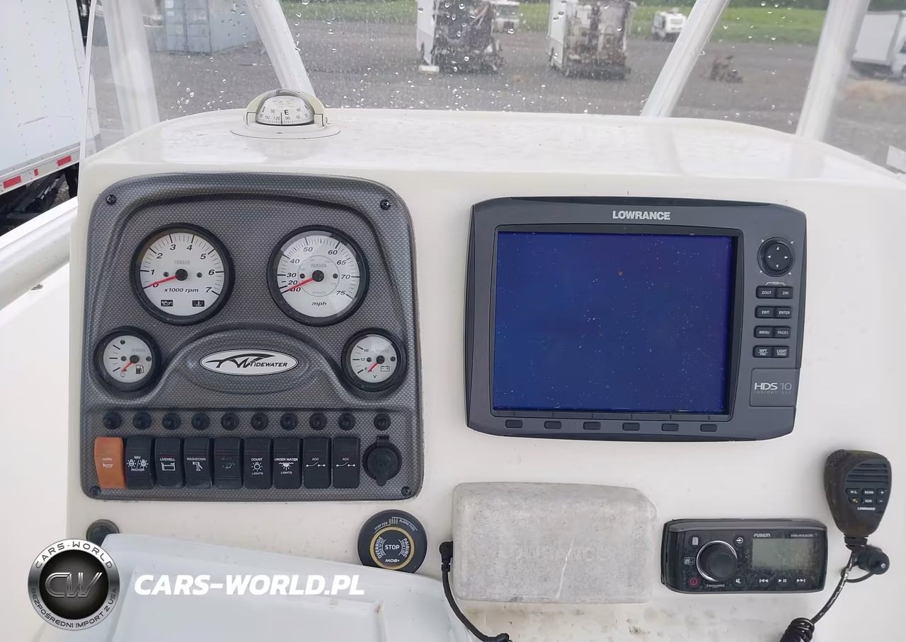 2015 Tidewater Center Console VIN:NLPTC123J415 - 7