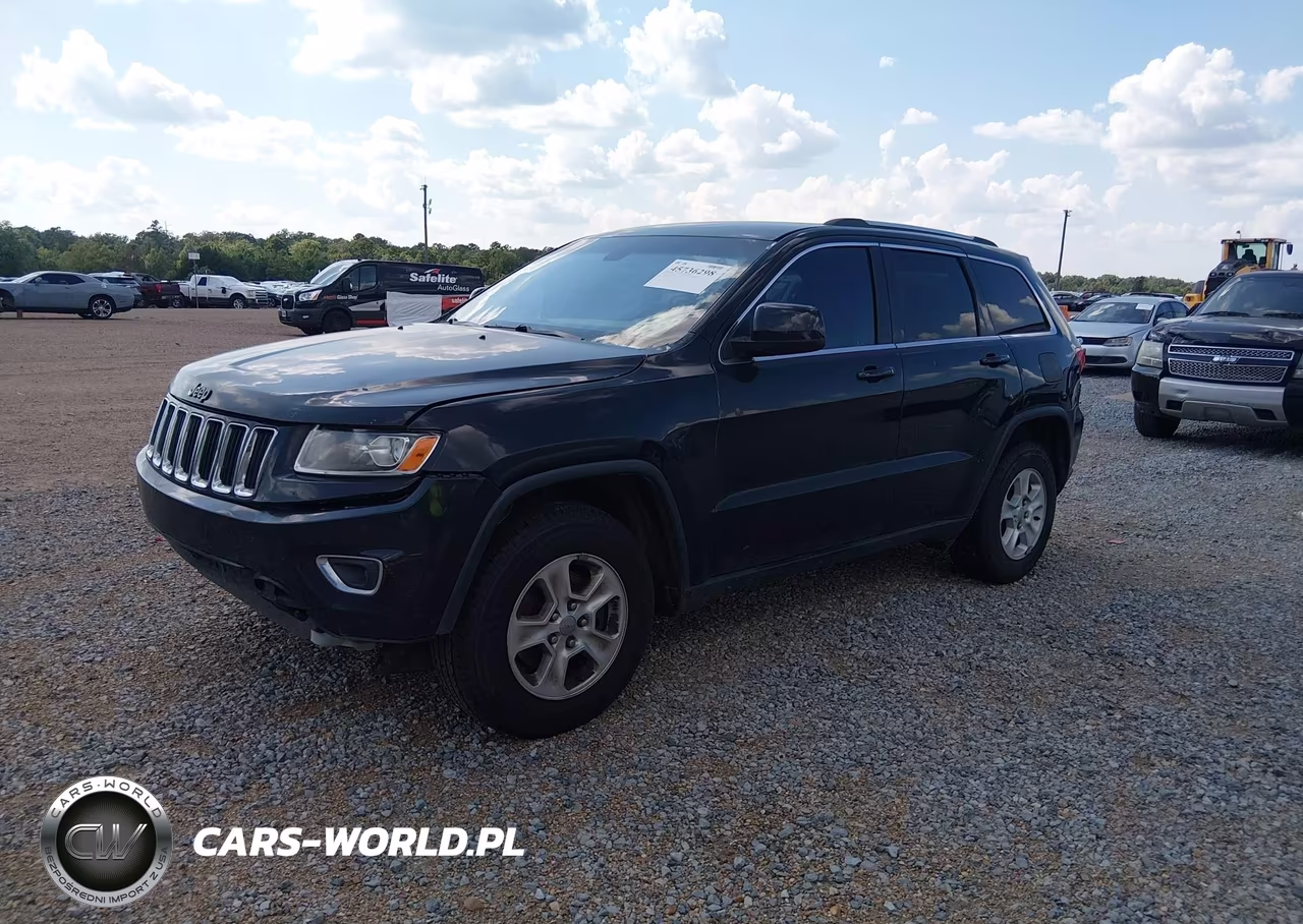 2015 Jeep Grand Cherokee Laredo VIN:1C4RJEAG2FC635404 - 2