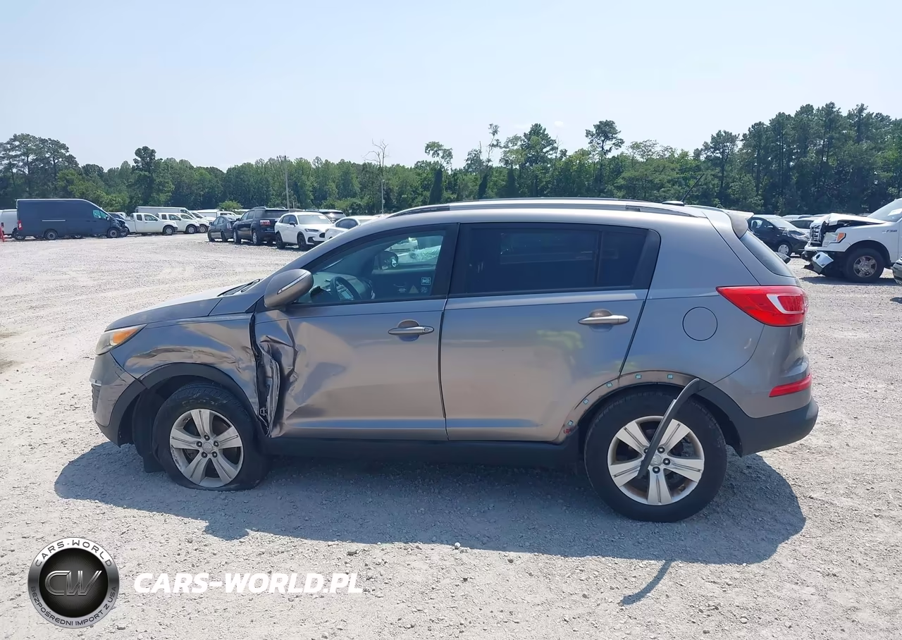2013 Kia Sportage Lx VIN:KNDPB3A27D7477600 - 13