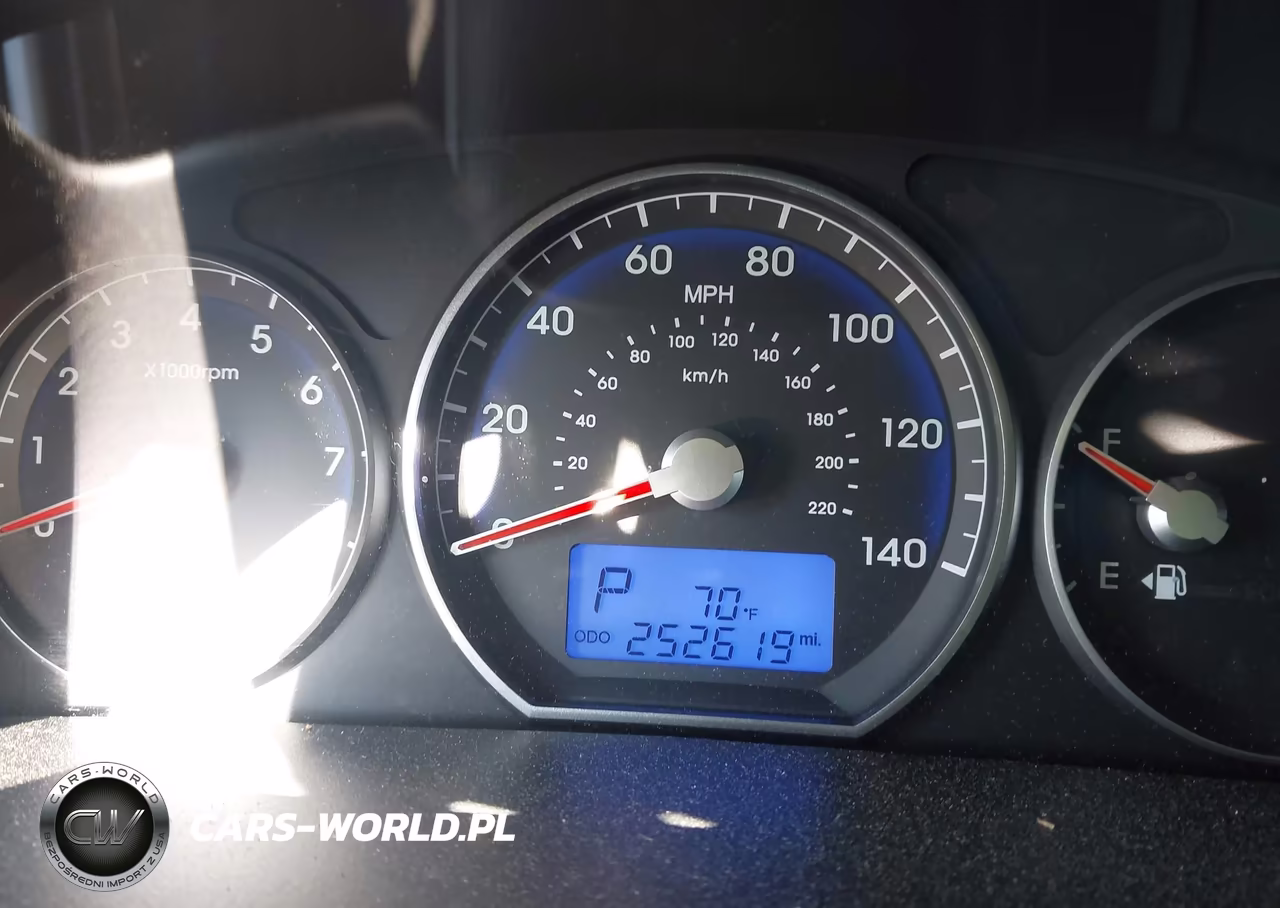 2012 Hyundai Santa Fe Gls V6 VIN:5XYZGDAG1CG108583 - 7