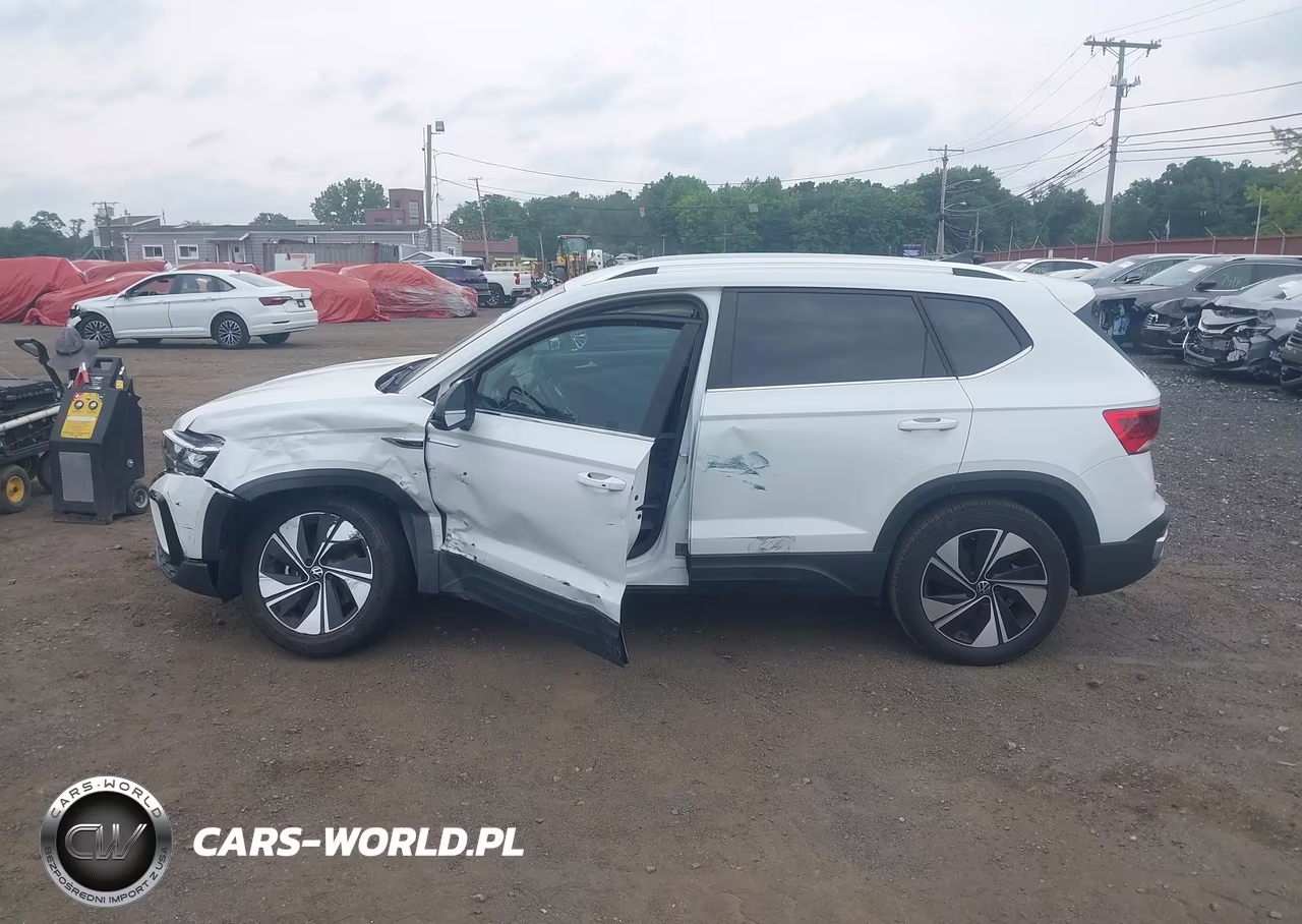 2024 Volkswagen Taos 1.5T Se VIN:3VVUX7B22RM033033 - 17