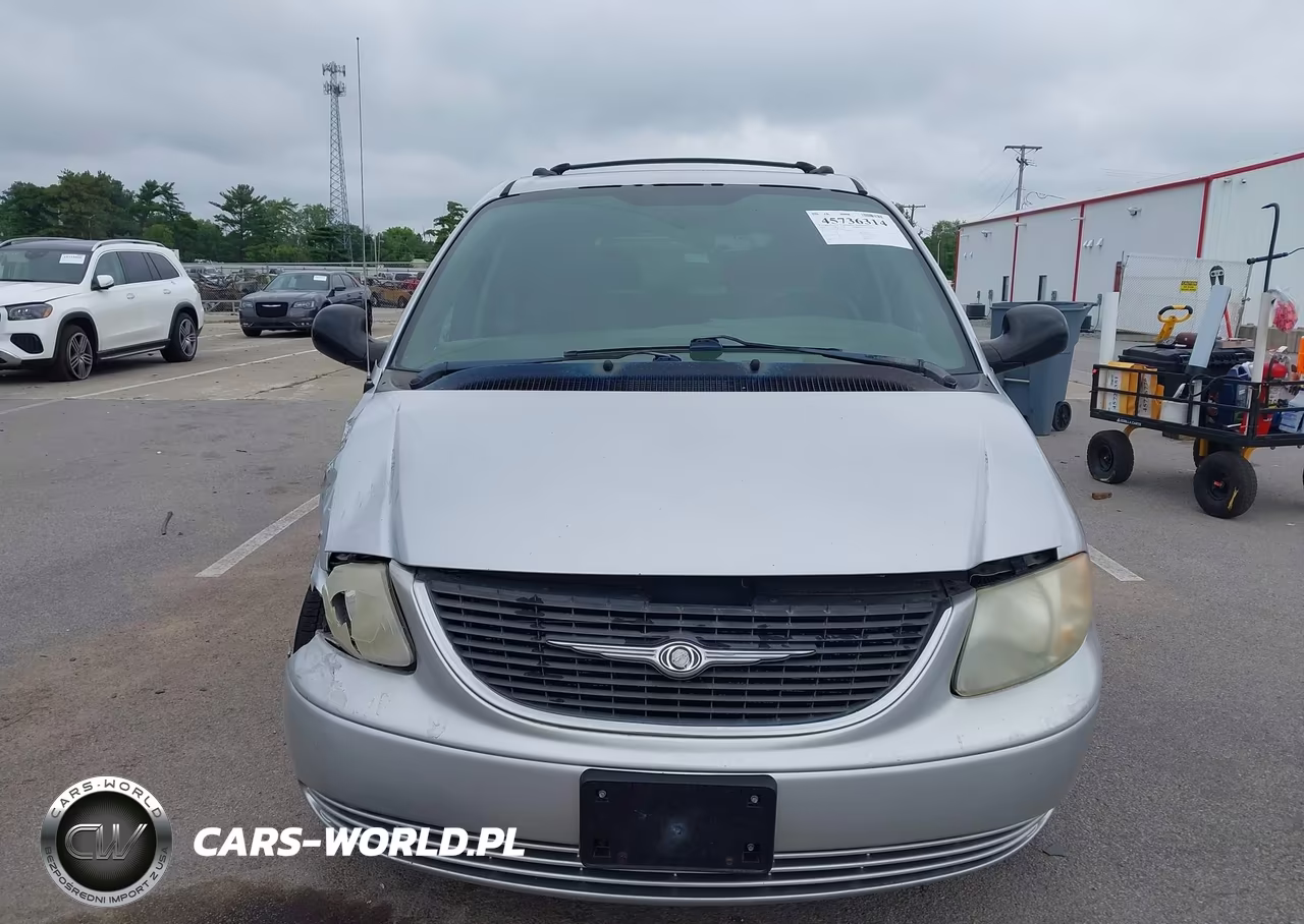 2003 Chrysler Town & Country VIN:2C4GP24363R242120 - 12