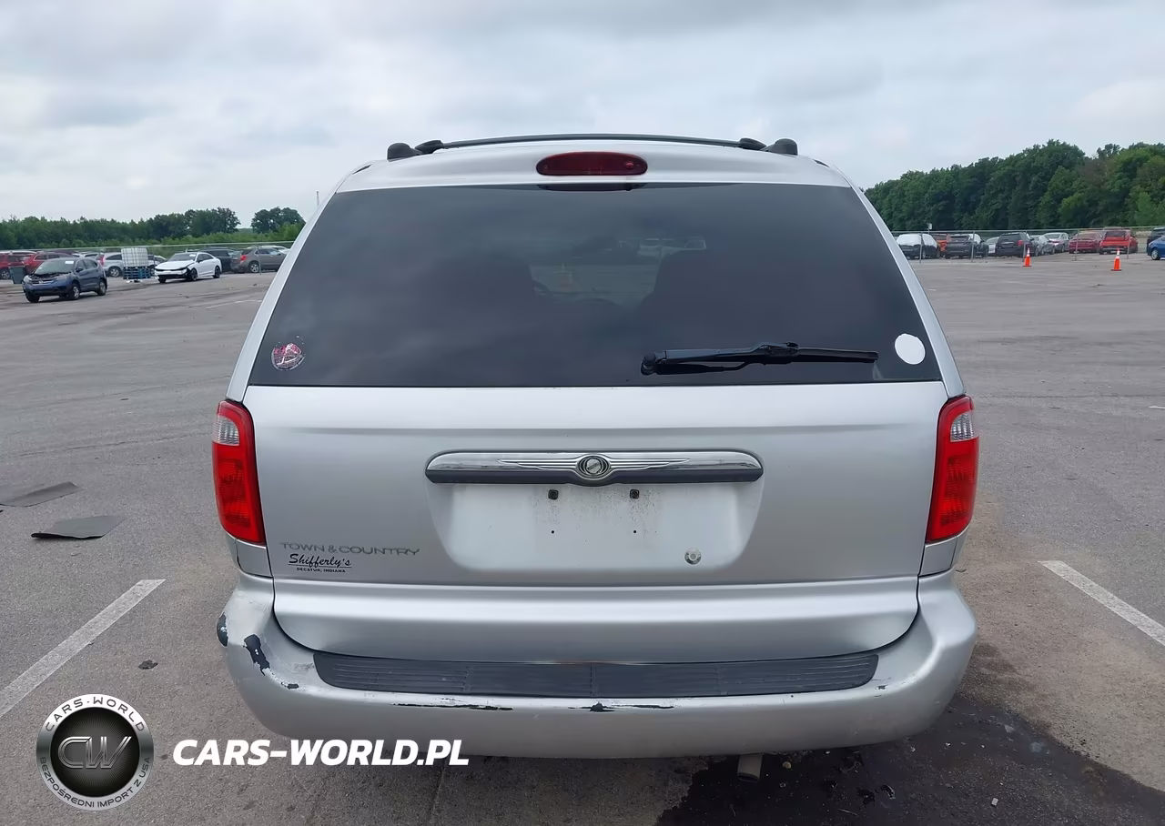 2003 Chrysler Town & Country VIN:2C4GP24363R242120 - 16