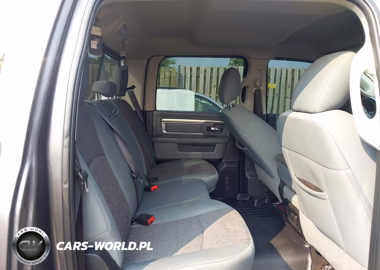 2017 Ram 1500 Big Horn 4X2 6'4 Box VIN:1C6RR6TTXHS790422 - 8