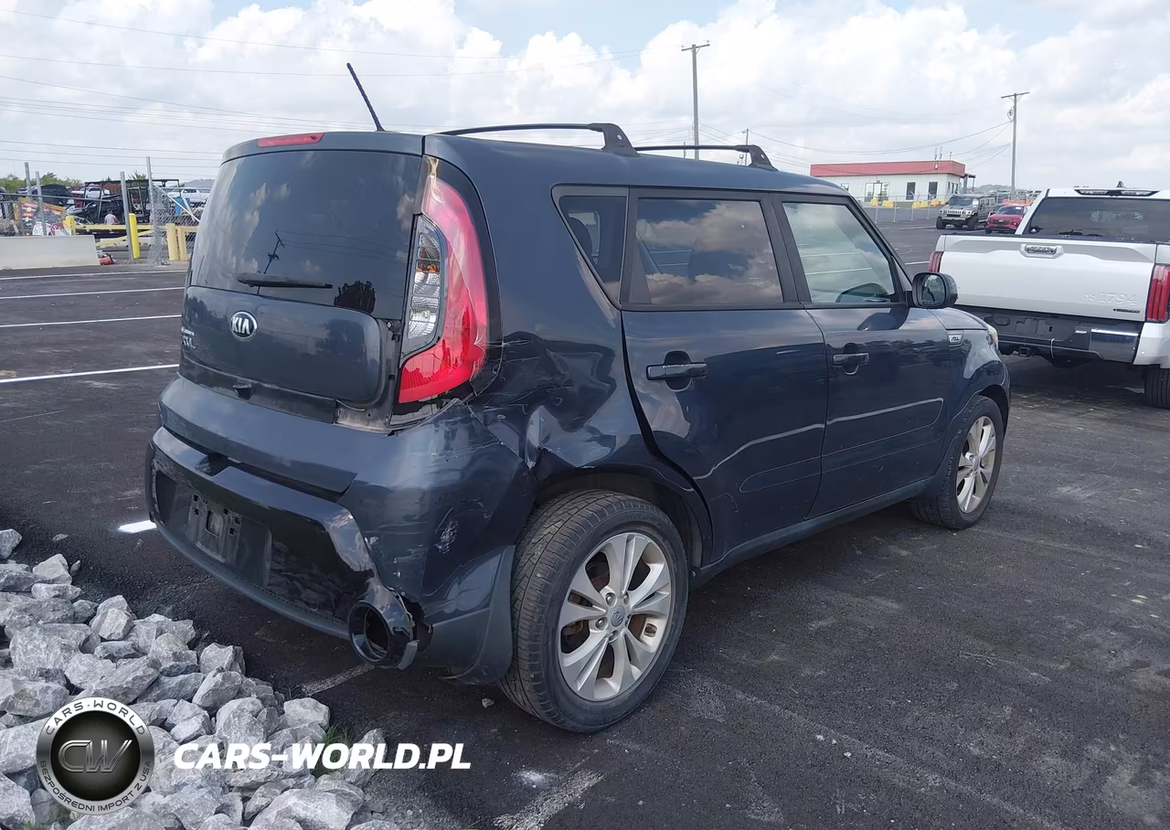 2016 Kia Soul + VIN:KNDJP3A53G7330633 - 4