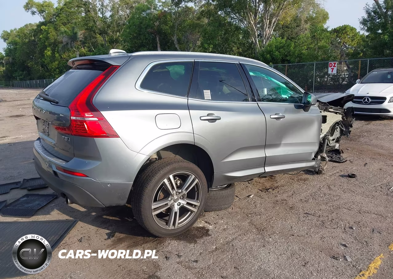 2019 Volvo Xc60 T5 Momentum VIN:LYV102RKXKB192022 - 4
