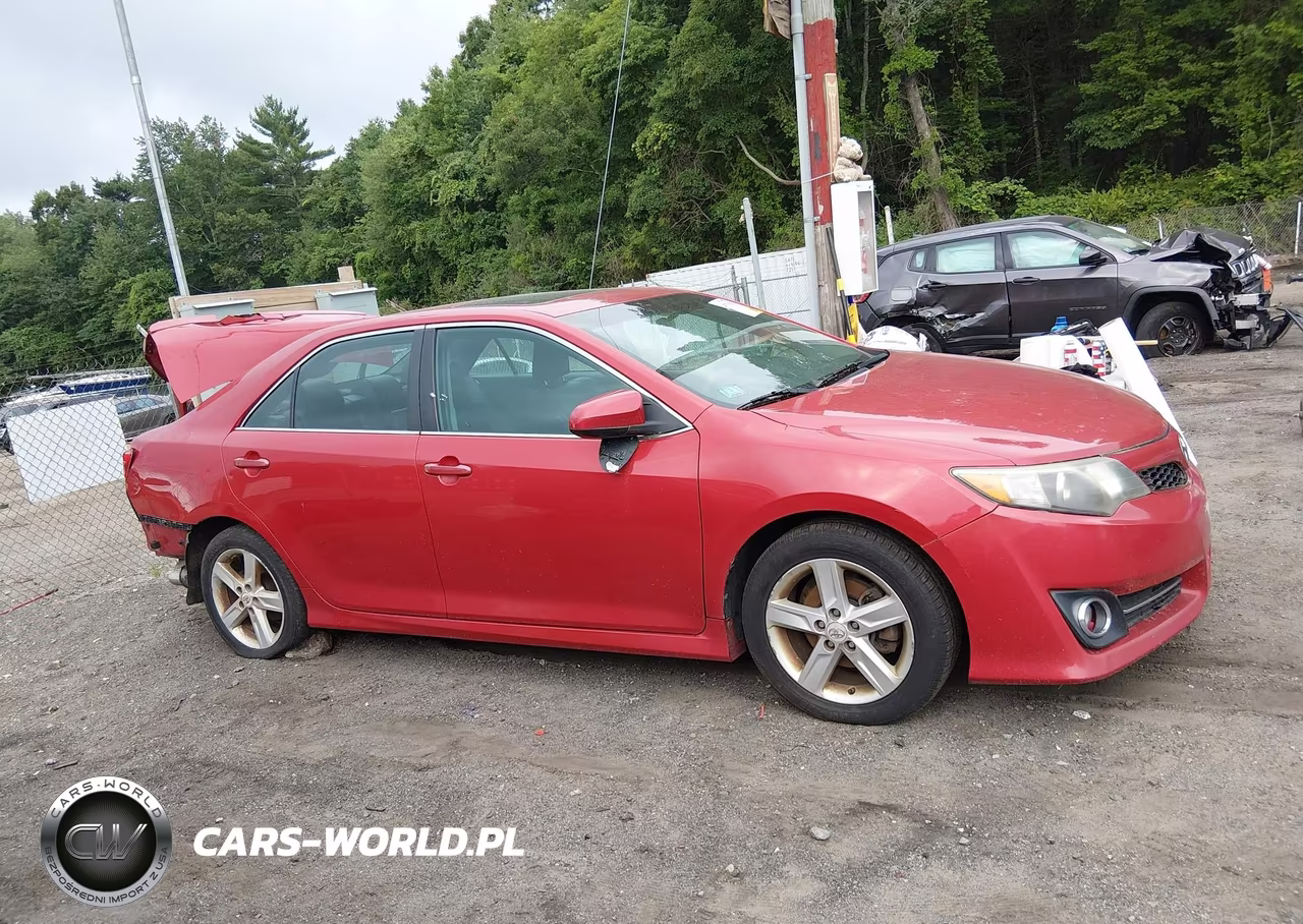 2013 Toyota Camry Se VIN:4T1BF1FK5DU648319 - 14