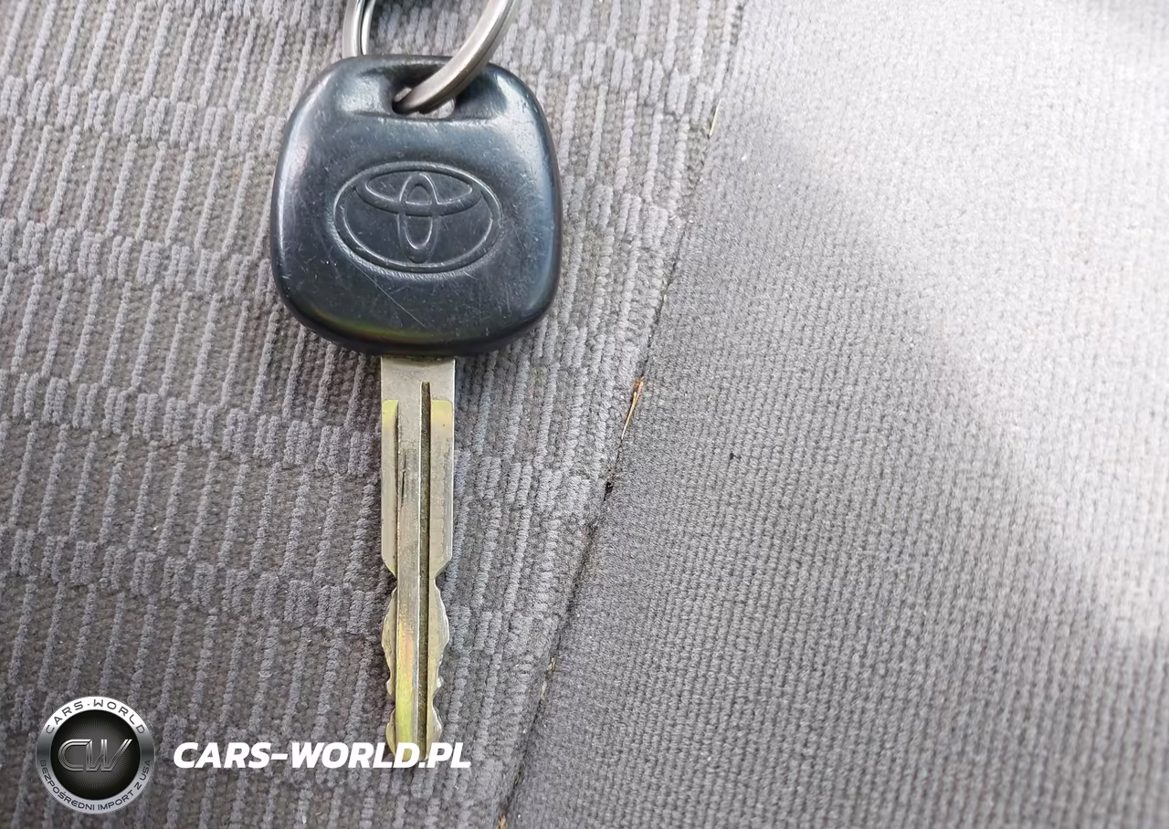 2006 Toyota Camry Le V6 VIN:4T1BF30K06U111445 - 11