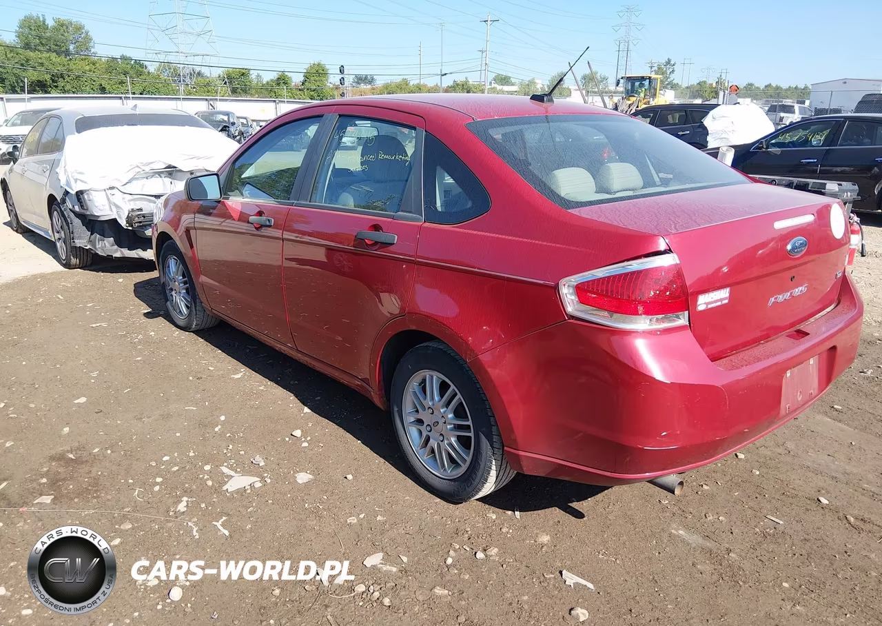 2009 Ford Focus Se VIN:1FAHP35N59W232095 - 3