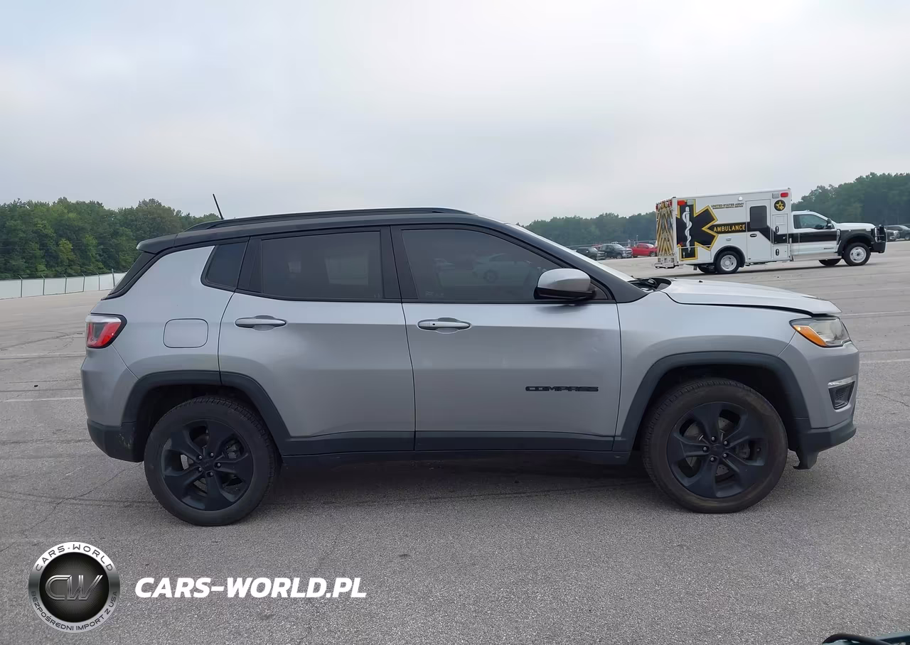 2018 Jeep Compass Altitude 4X4 VIN:3C4NJDBB7JT433098 - 14