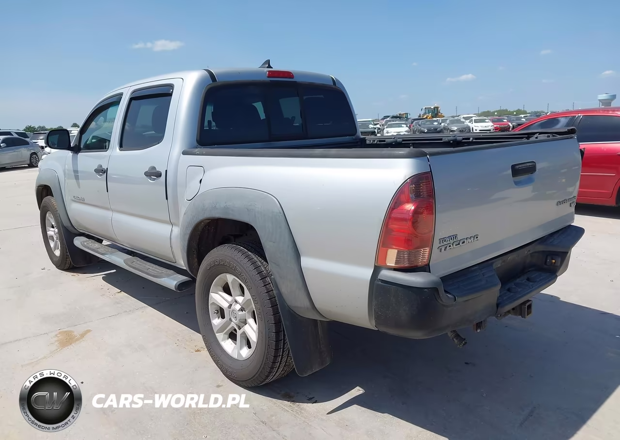 2012 Toyota Tacoma Prerunner V6 VIN:5TFJU4GN3CX024175 - 3