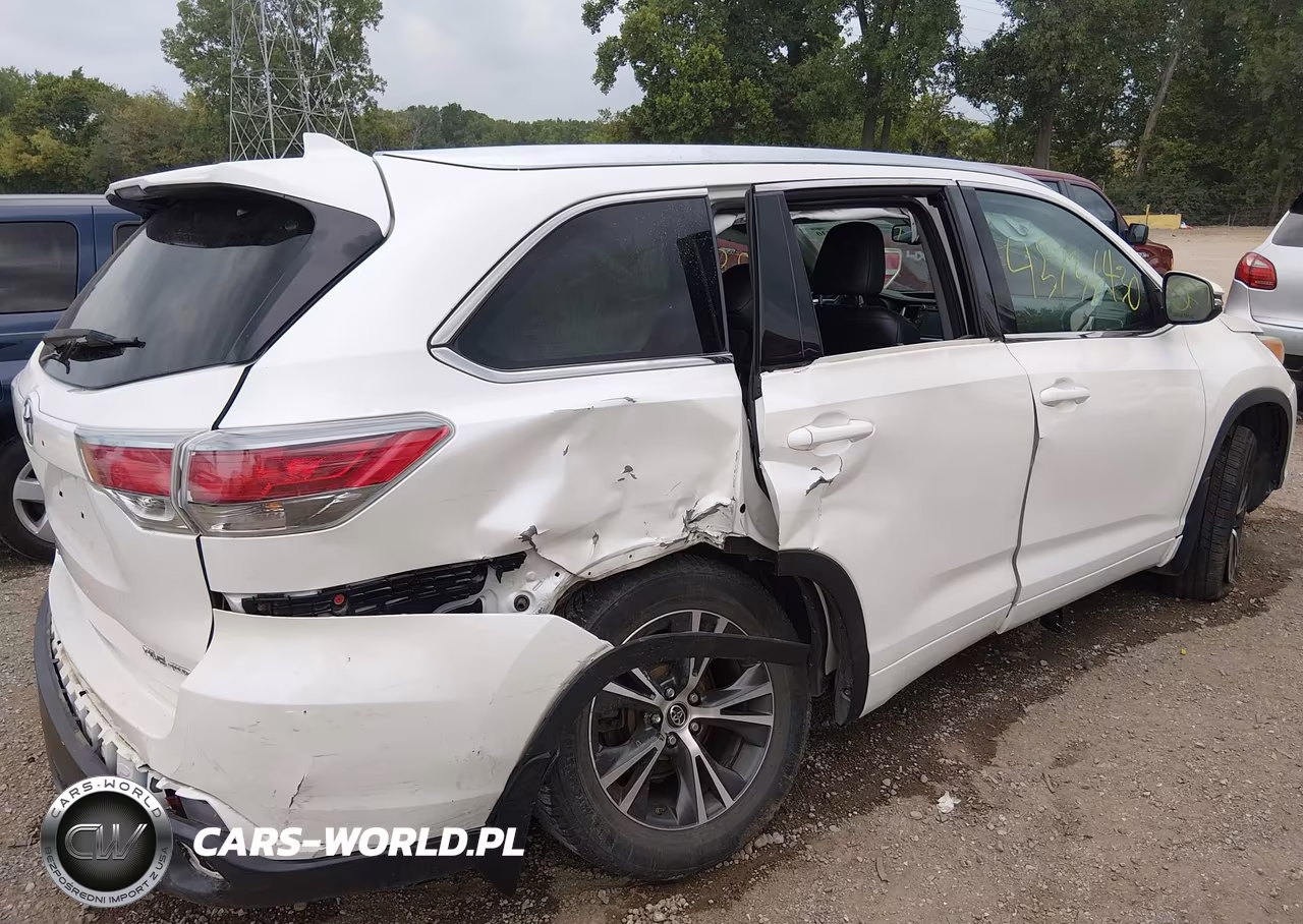 2016 Toyota Highlander Xle V6 VIN:5TDJKRFH9GS261506 - 17