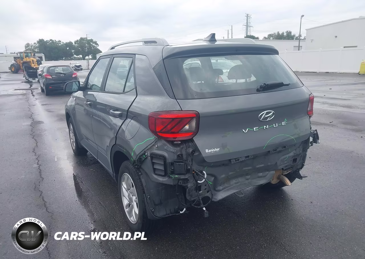2020 Hyundai Venue Sel VIN:KMHRC8A3XLU023140 - 3