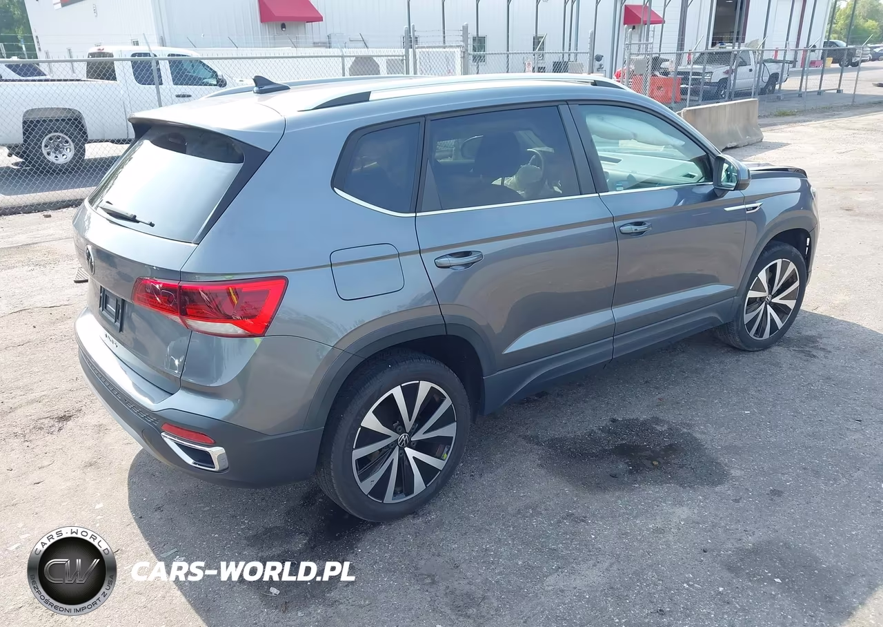 2022 Volkswagen Taos 1.5T Se VIN:3VVRX7B21NM008723 - 4