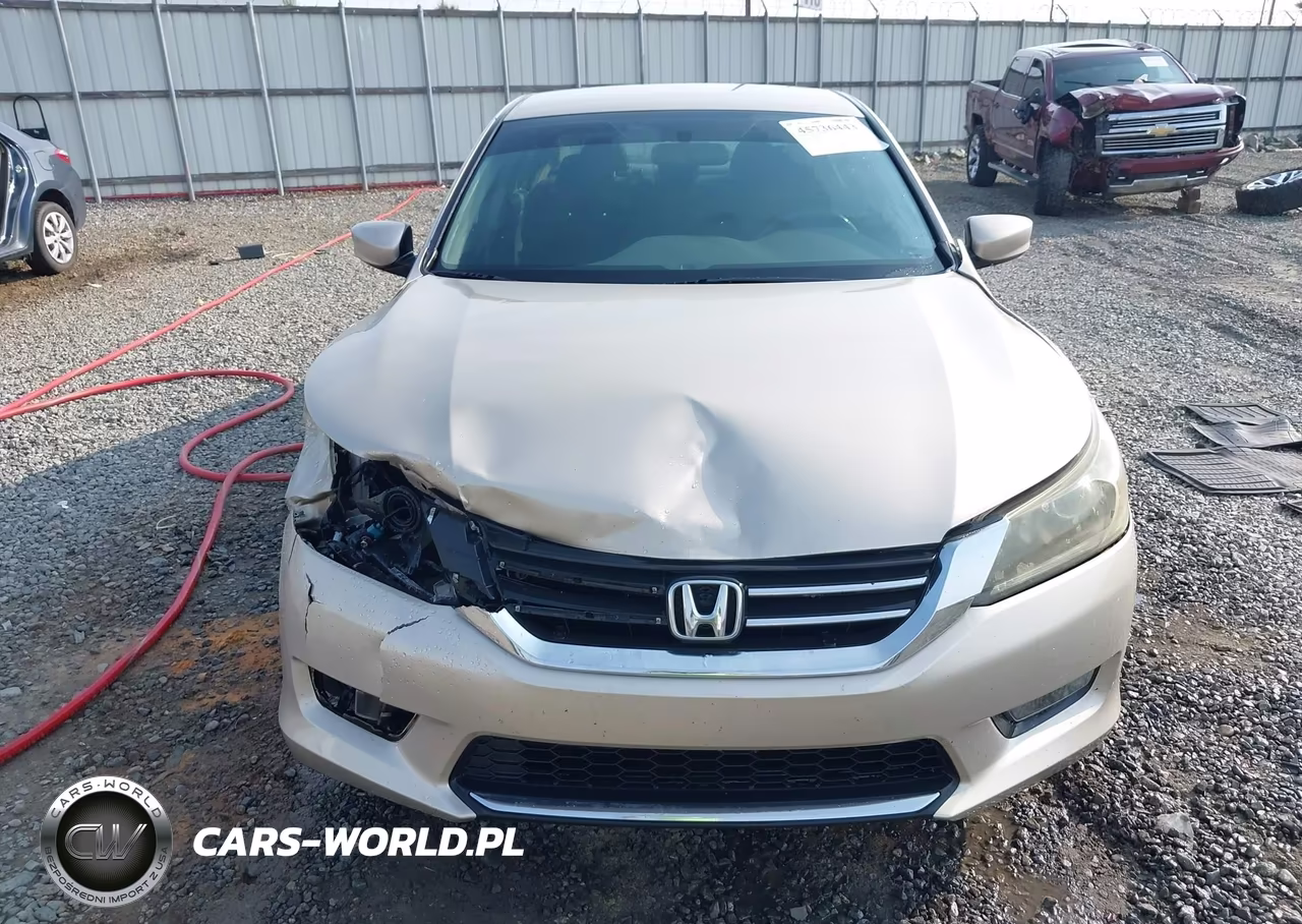 2015 Honda Accord Sport VIN:1HGCR2F57FA034233 - 12