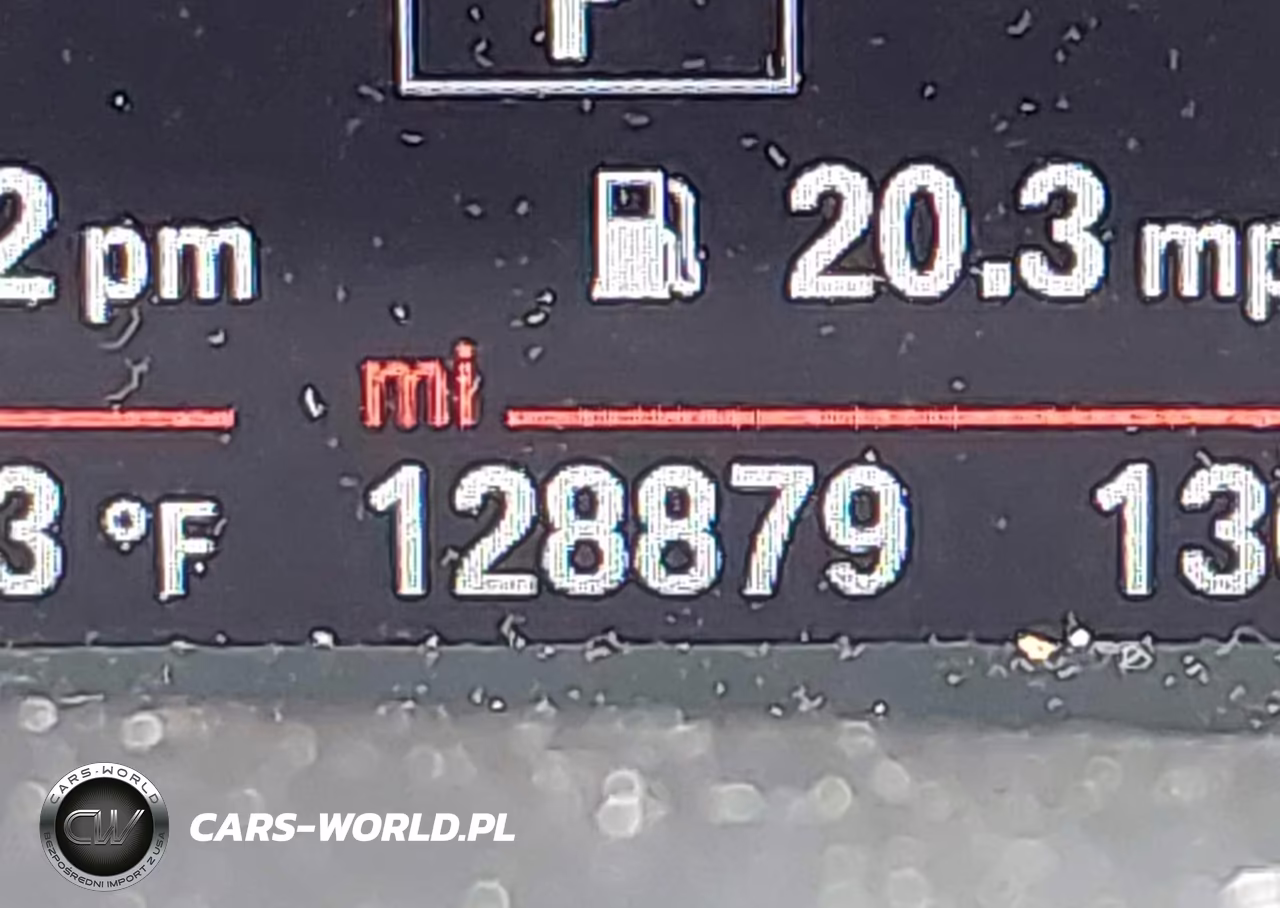 2018 BMW X2 xDrive28I VIN:WBXYJ5C37JEF74186 - 16